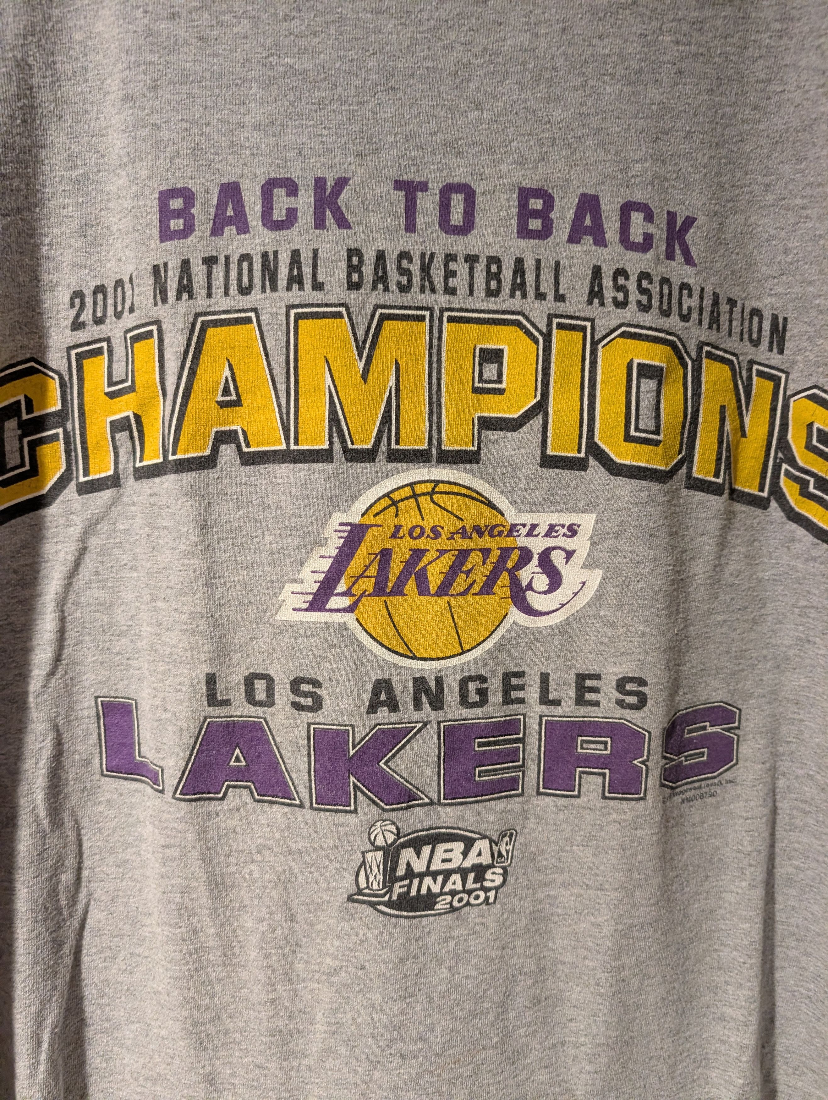 NBA Vintage 2001 Los Angeles Lakers Back To Champions T-Shirt Size US XL / EU 56 / 4 - 2 Thumbnail