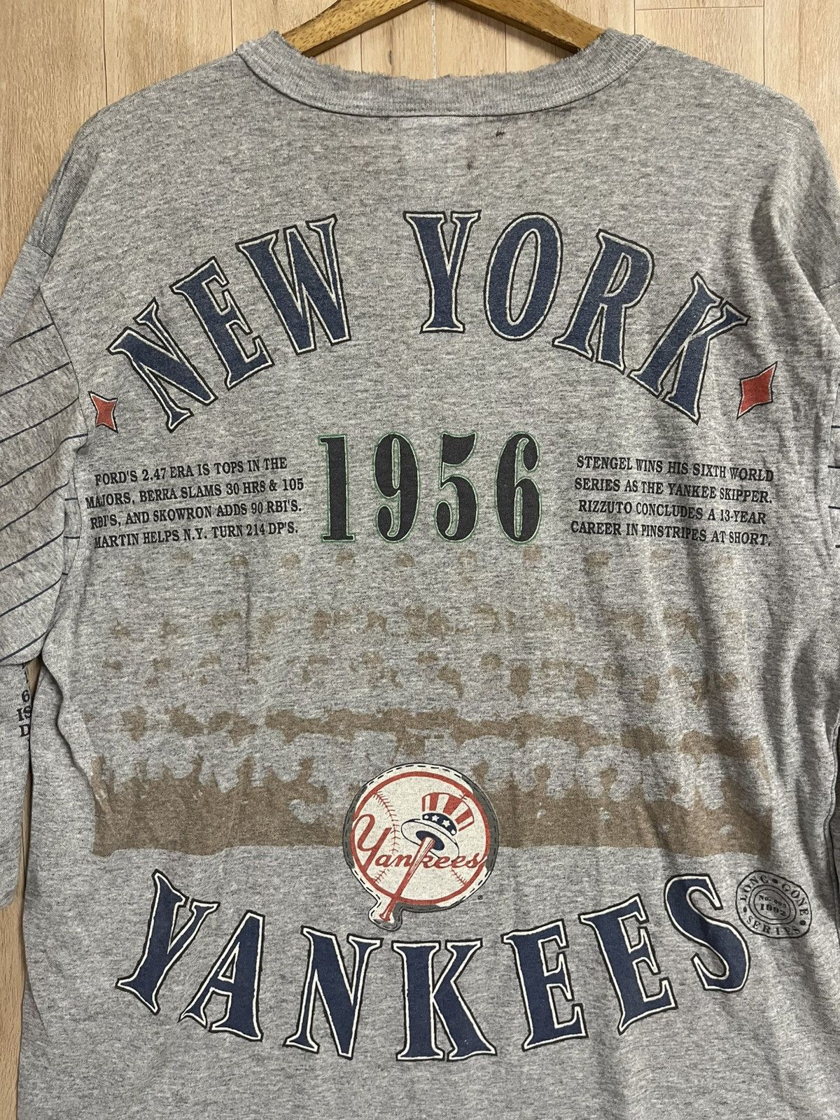 New York Yankees Vintage 80’s New York Yankees Baseball T shirt Thrashed XL Size US XL / EU 56 / 4 - 9 Thumbnail