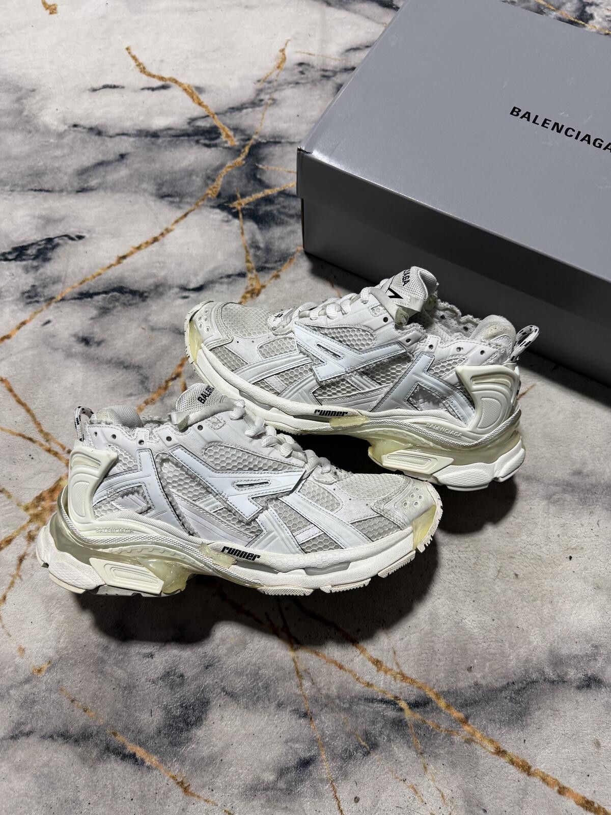 Balenciaga Balenciaga Runner White - Sz 10M Size US 10 / EU 43 - 3 Thumbnail