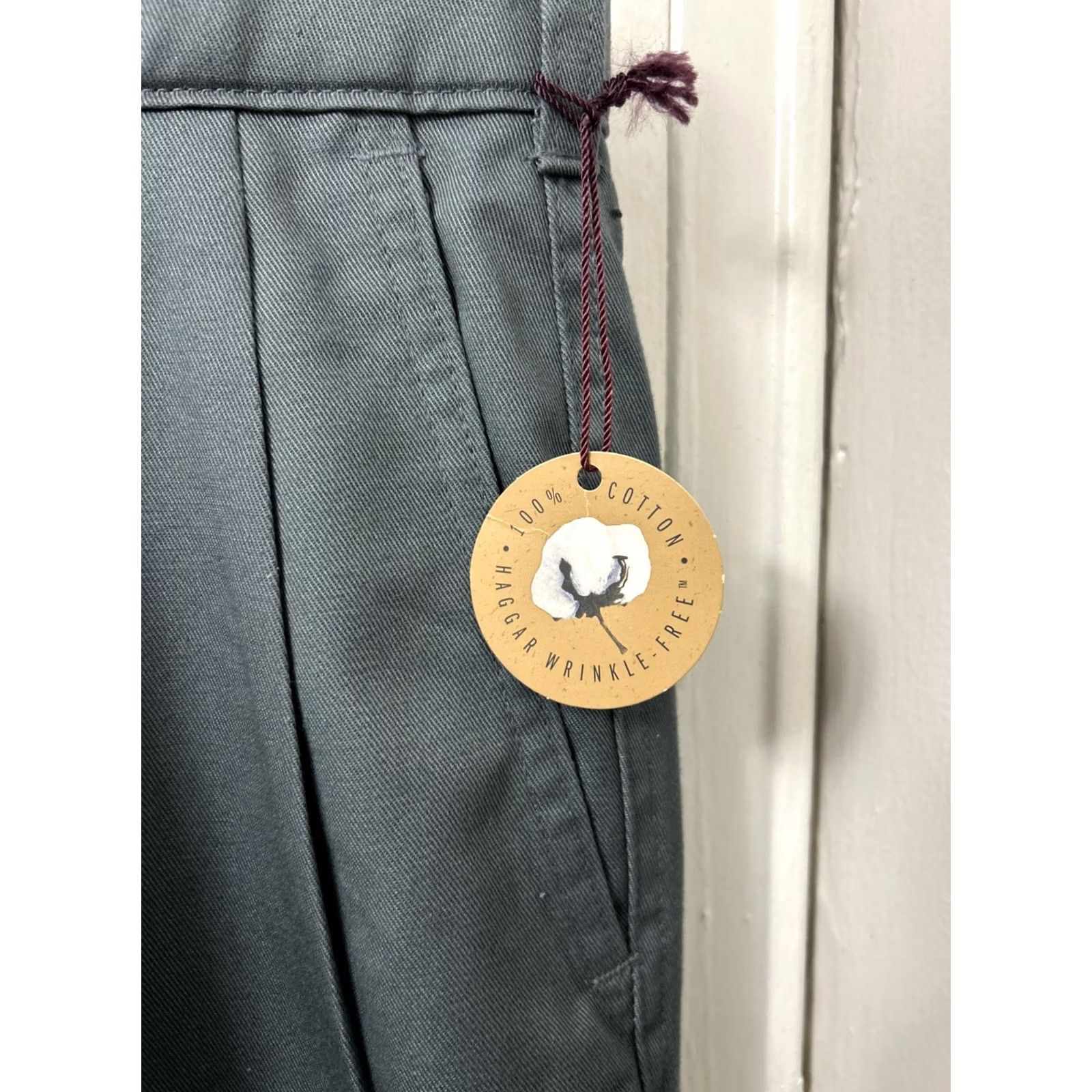 Haggar Haggar Pants Mens 38x30 Navy Blue Wrinkle Free Chino Khaki Pleated 5 Pockets Size US 38 / EU 54 - 7 Thumbnail