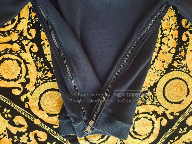 Givenchy Givenchy Black heavy star patterned sweatshirt Size US S / EU 44-46 / 1 - 3 Thumbnail