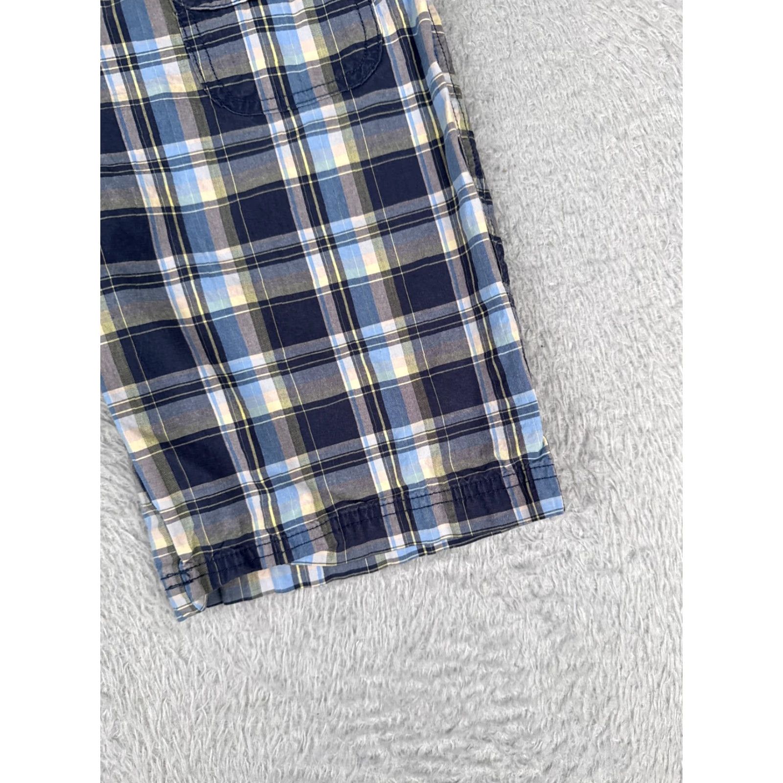 Vintage Columbia Womens Shorts 4 Blue Floral Plaid Chino Cotton Blend Activewear Casual Travel 29x10 Size 27" / US 4 / IT 40 - 2 Thumbnail