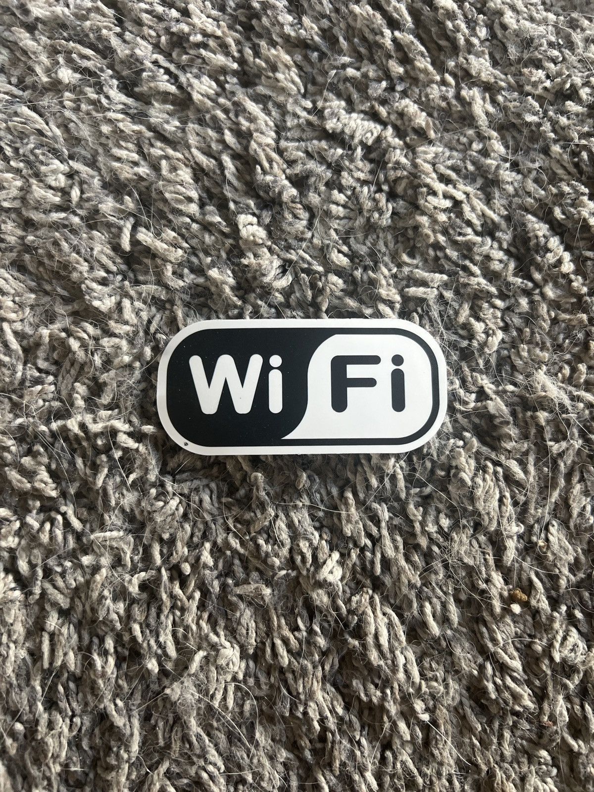 Hypebeast × Vintage WiFi Sticker Size ONE SIZE - 1 Thumbnail