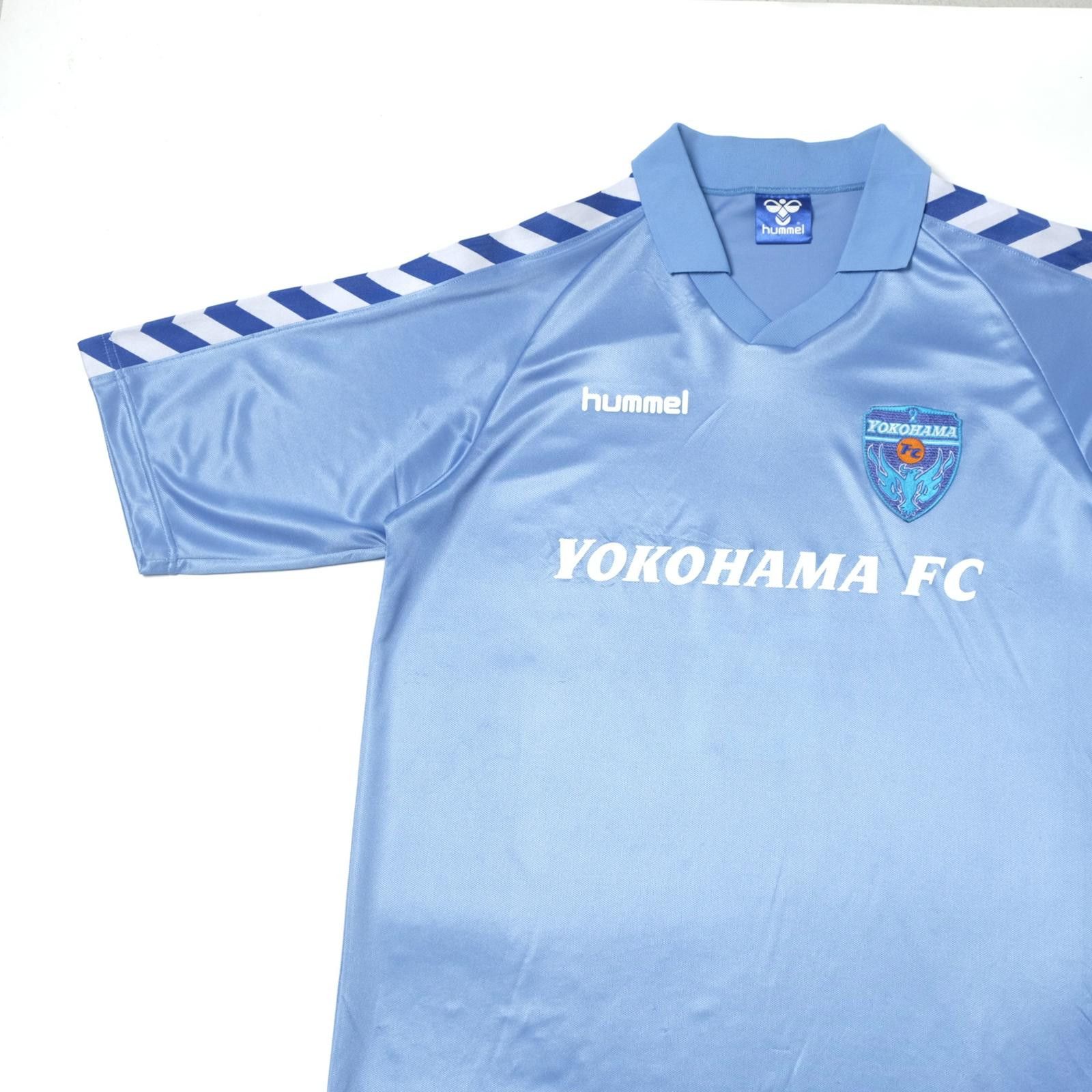 Hummel 2000s Yokohama FC Training Shirt Hummel J-League (L/XL) Size US L / EU 52-54 / 3 - 3 Thumbnail