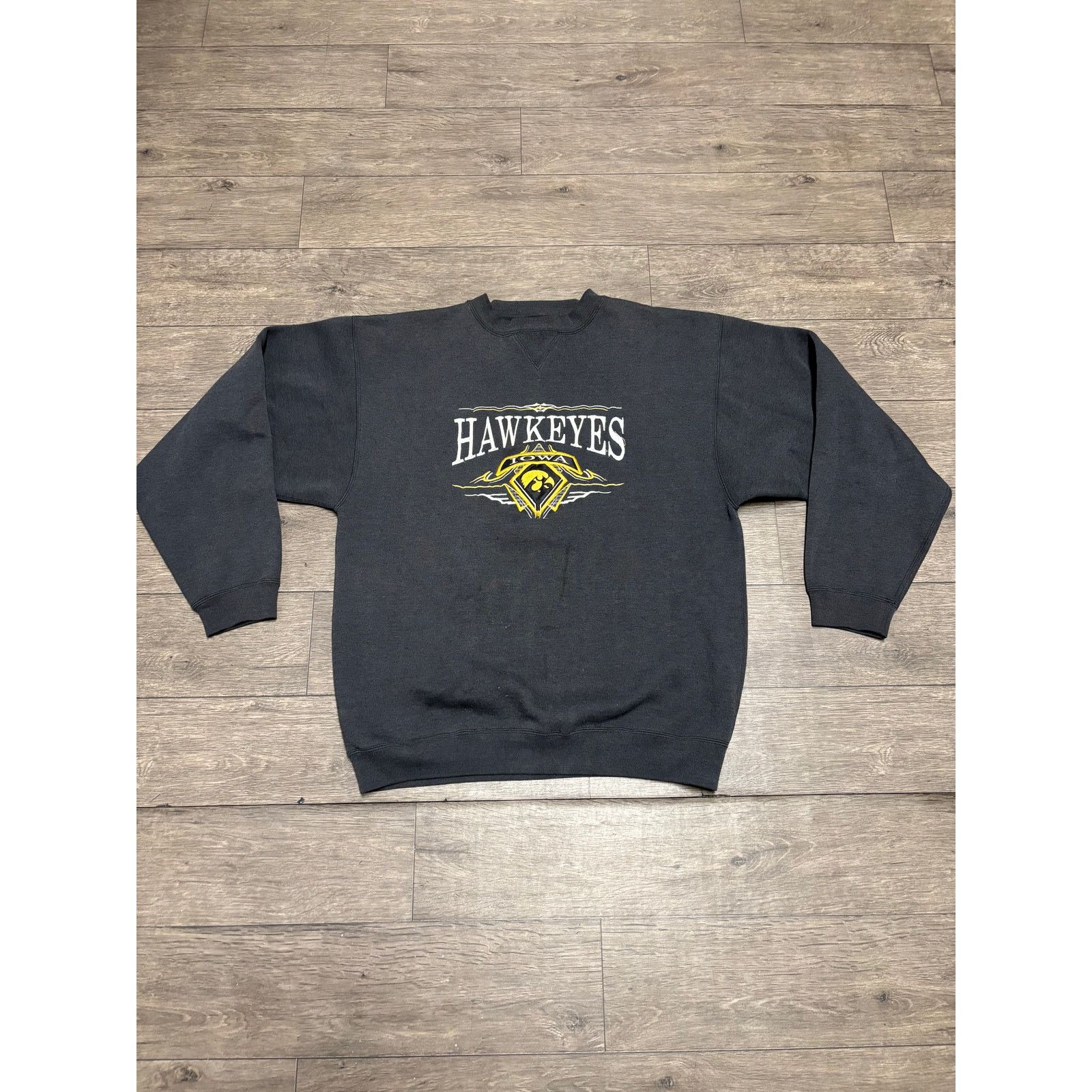 Vintage Vintage University of Iowa Hawkeyes Sweatshirt Sz M Black Size US M / EU 48-50 / 2 - 1 Thumbnail