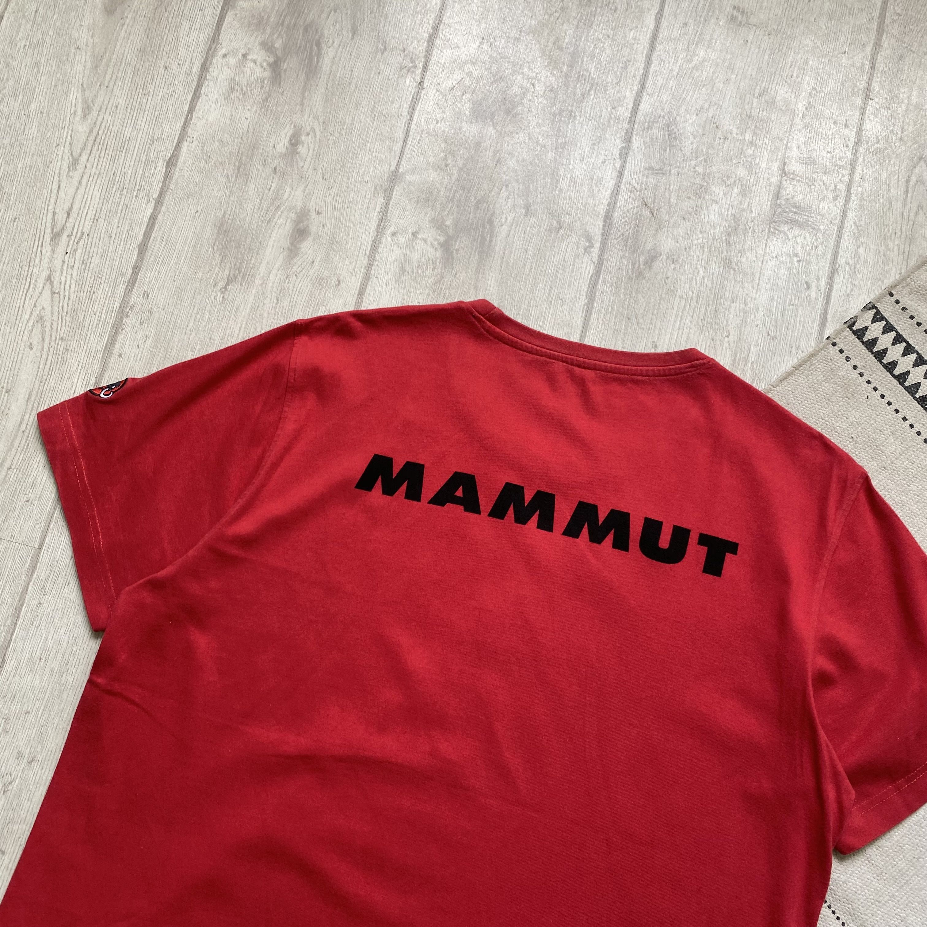 Oakley 🦣 Vintage Gorpcore Mammut Tee center logo rap patagonia Size US XL / EU 56 / 4 - 8 Thumbnail