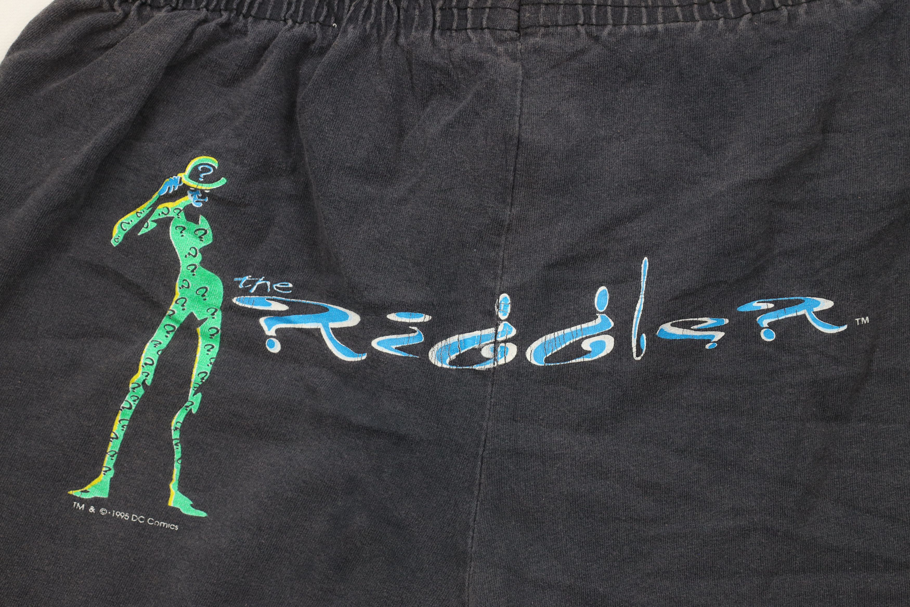 Vintage Vintage 90s Batman The Riddler Spell Out Short Shorts USA Size 30" / US 8 / IT 44 - 14 Thumbnail