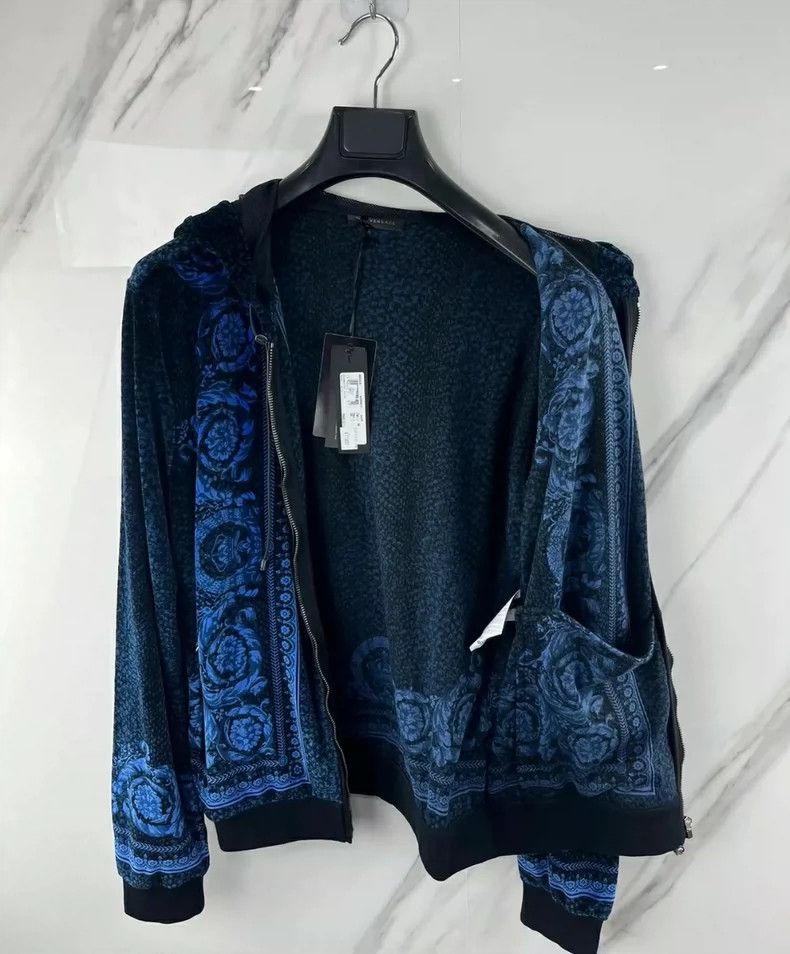 Versace Versace Velvet gold zippered casual coat Size US S / EU 44-46 / 1 - 2 Thumbnail