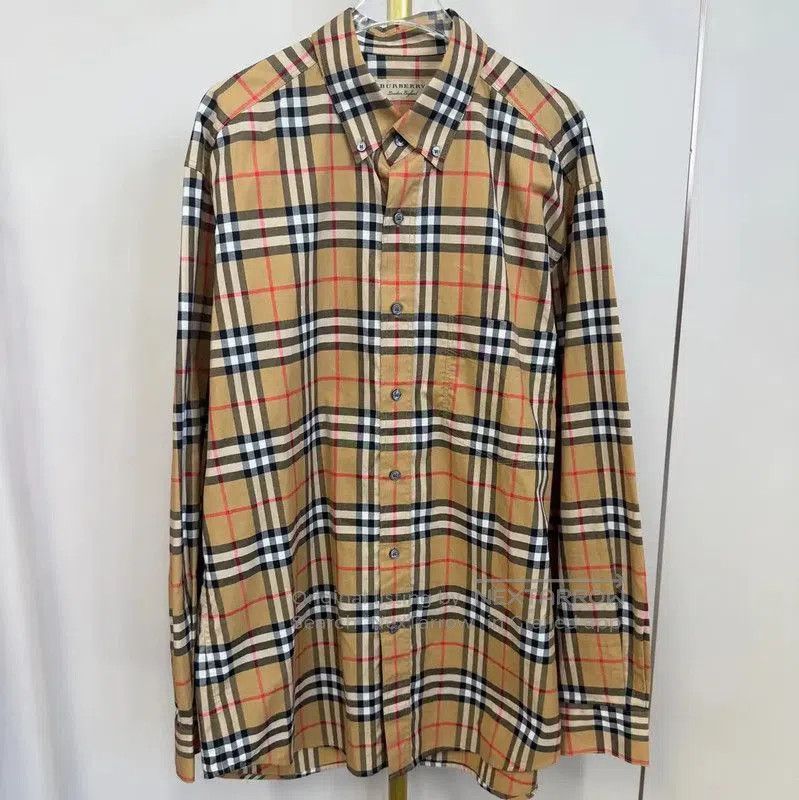 Burberry Burberry Men's Khaki Check Long Sleeve Shirt. Size US L / EU 52-54 / 3 - 1 Thumbnail