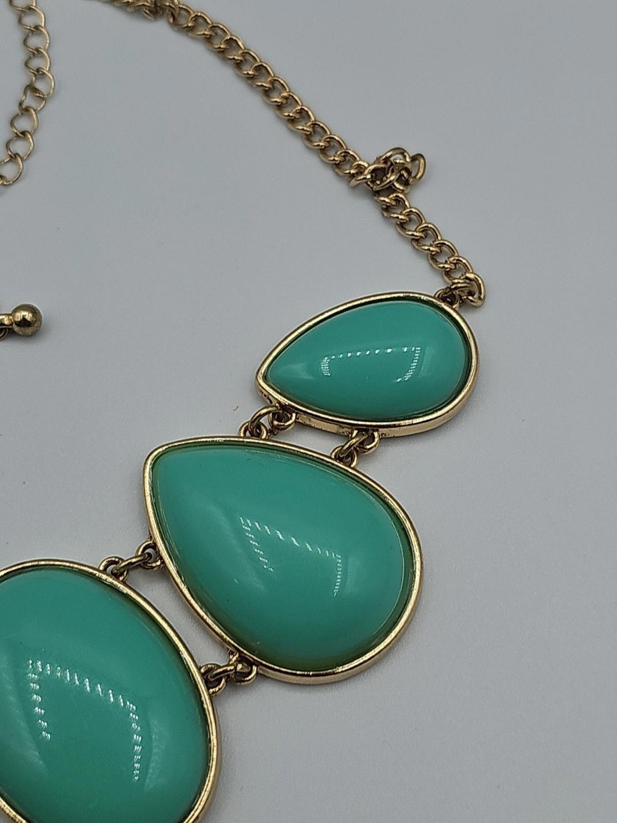 Aquascutum Aqua Acrylic Stone Gold Tone Bib Max Length 18" Necklace Size ONE SIZE - 5 Thumbnail