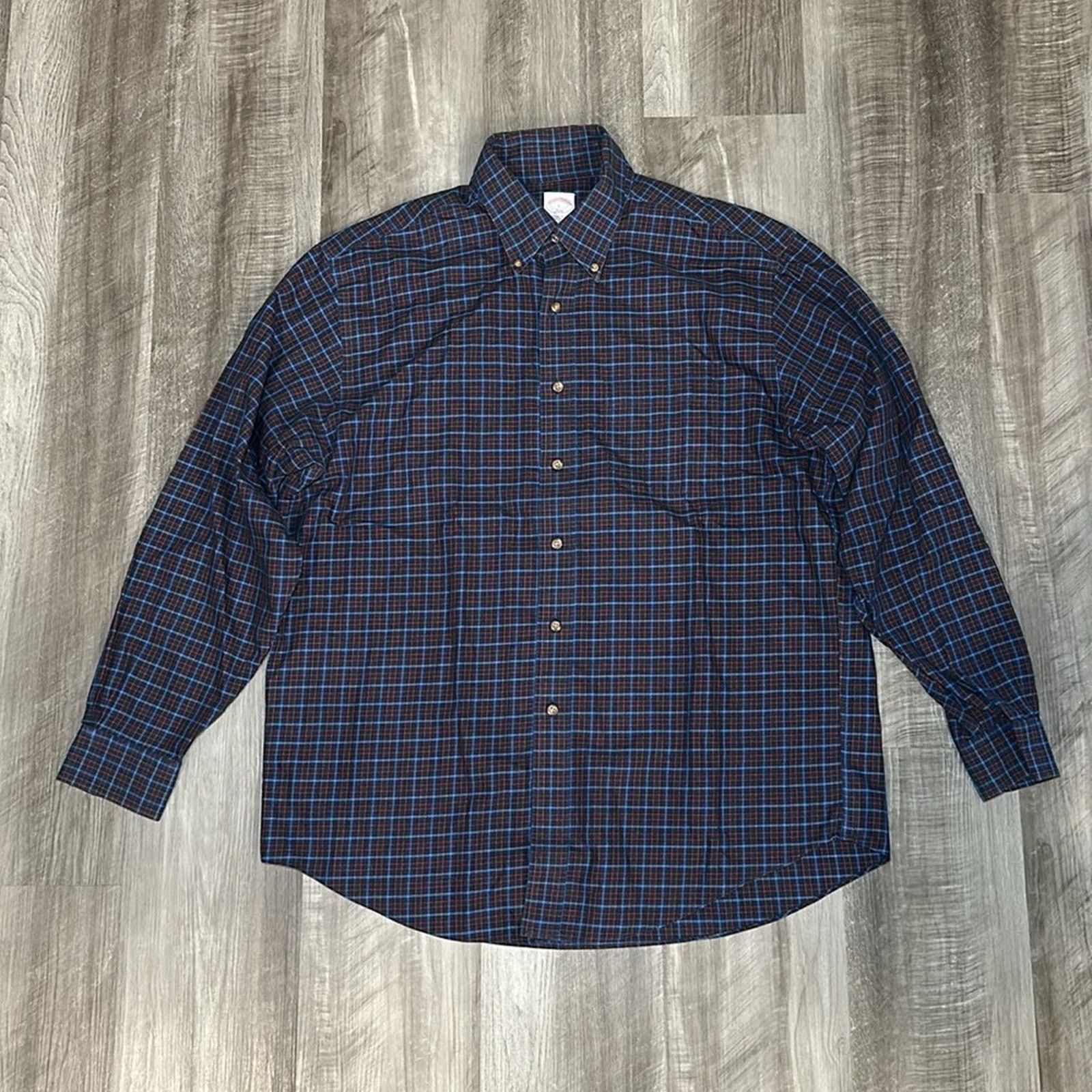 Brooks Brothers Brooks Brothers 346 Non Iron Long Sleeve Button Down - Large Size US L / EU 52-54 / 3 - 2 Thumbnail