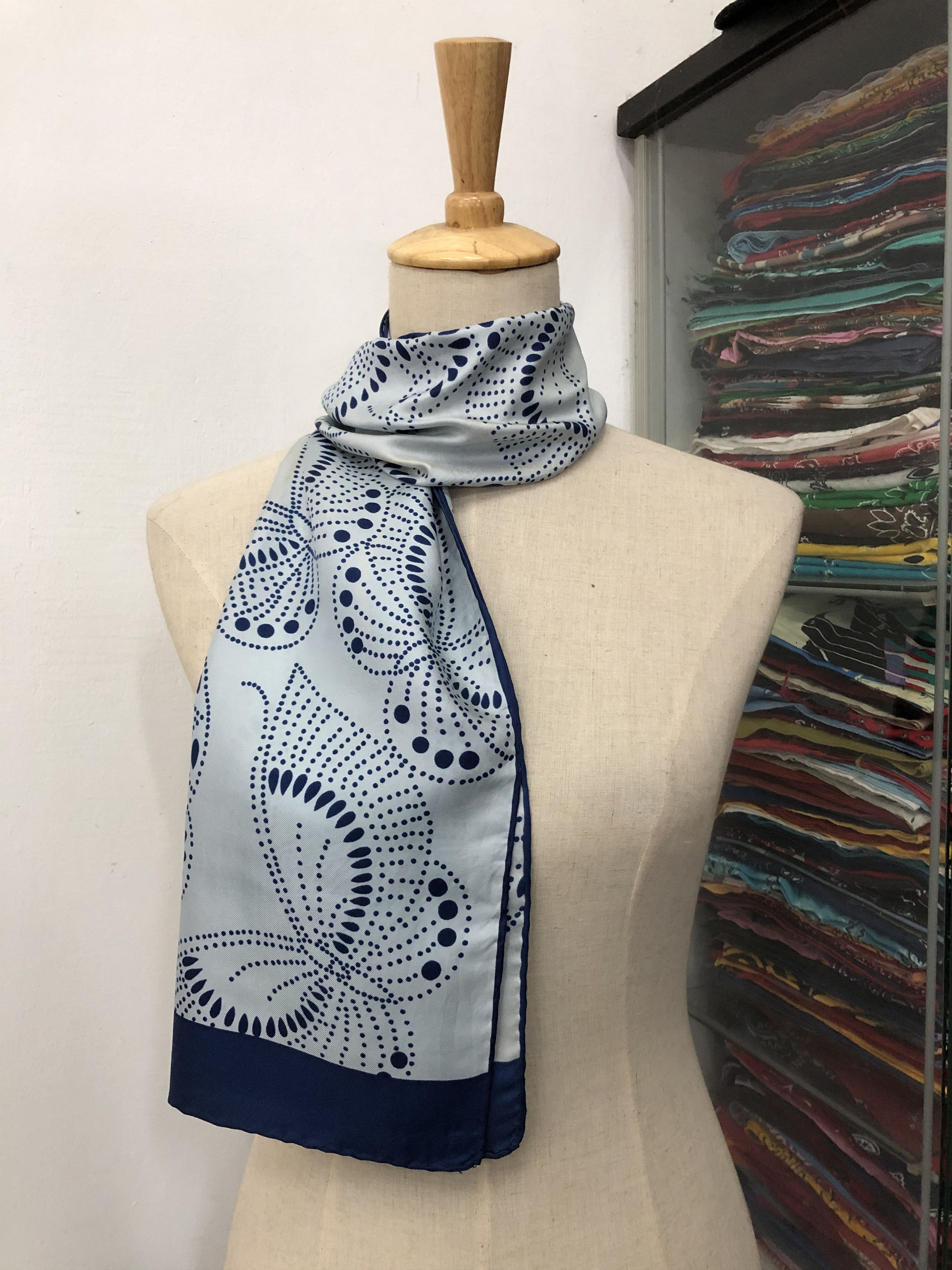 Hanae Mori Vintage Hanae Mori Silk Scarf Size ONE SIZE - 1 Thumbnail