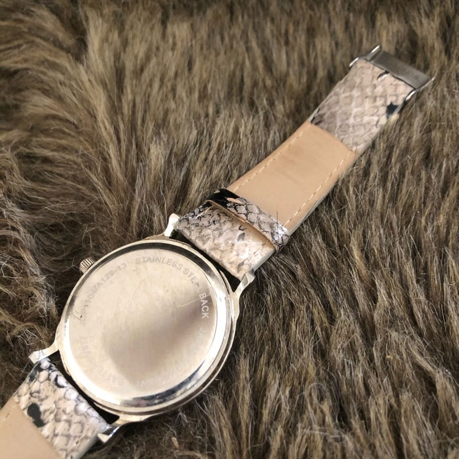 Jewelry Ladies Roman numeral snake skin leather band watch Size ONE SIZE - 8 Thumbnail