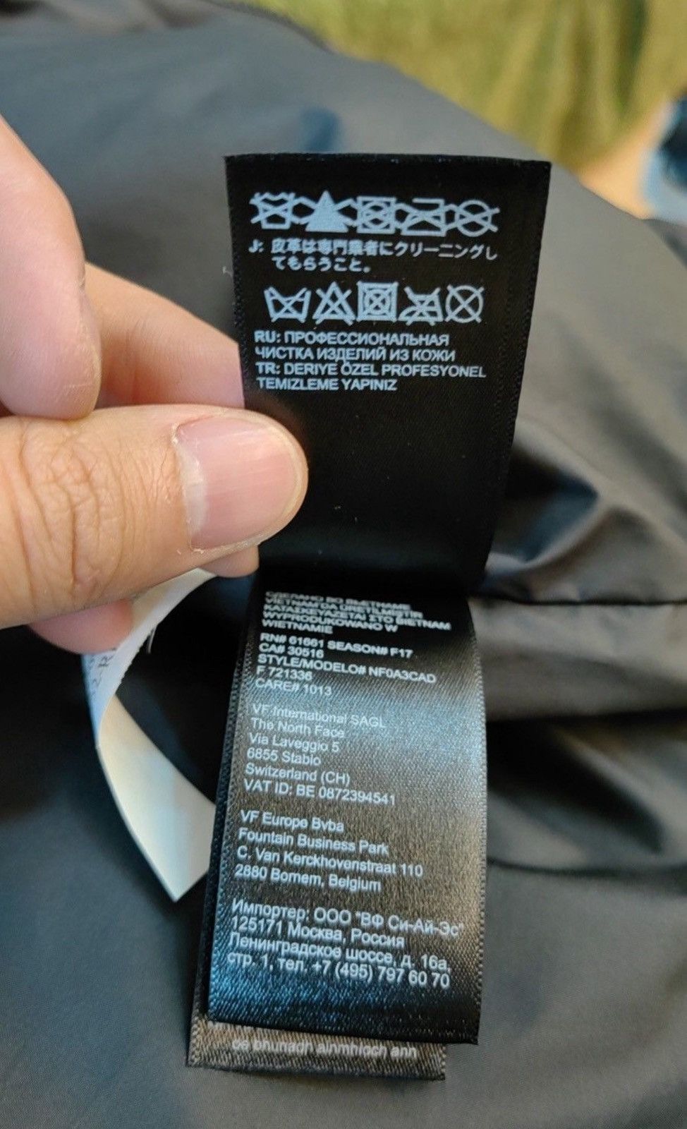 Supreme × The North Face Supreme x The North Face - Leather Nuptse Jacket Size US XL / EU 56 / 4 - 15 Thumbnail