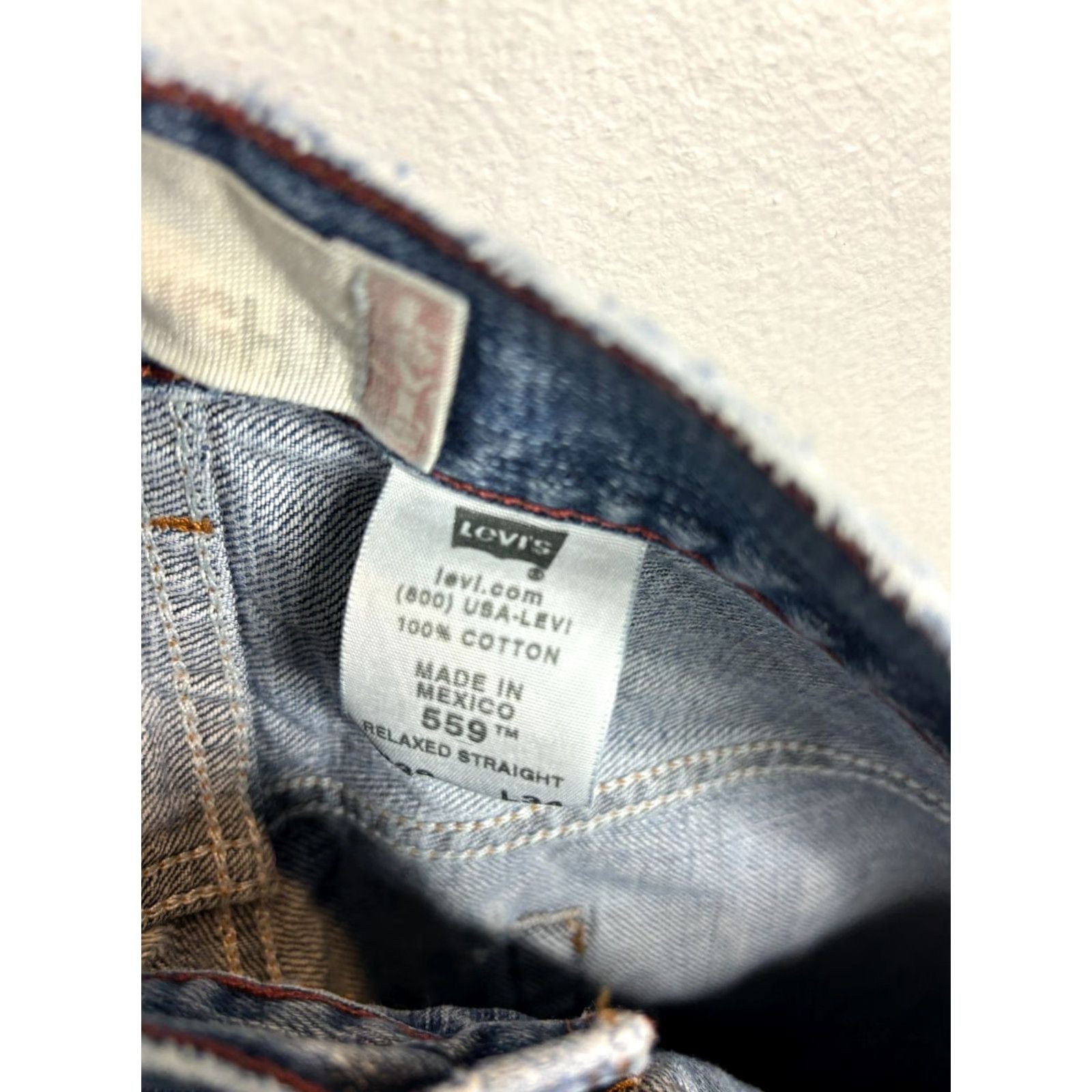 Levi's Levi's 559 Relaxed Straight Jeans 38x34 Denim Medium Wash 100% Cotton Blue Mens Regular Jeans 90s City Cowboy Logo USA Leather Patch (If any) Size US 38 / EU 54 - 7 Thumbnail