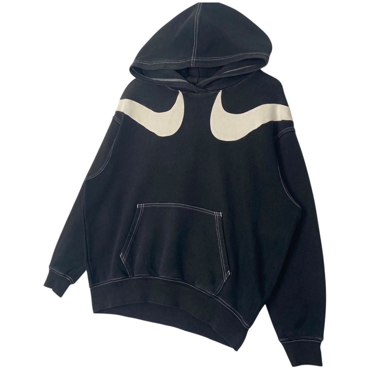 Vintage Vintage Nike Hoodie Sweater Big Logo Black Pullover Size L Size US L / EU 52-54 / 3 - 2 Thumbnail
