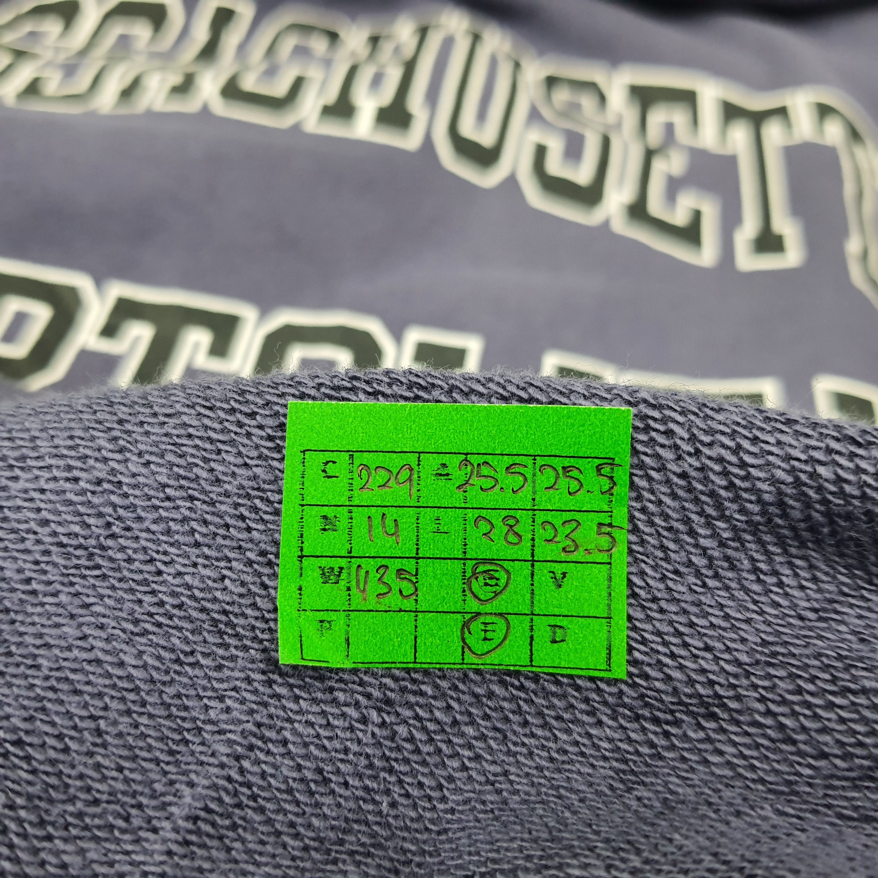 Vintage Vintage Massachusetts Sportswear Sweatshirts C229N14 Size US XL / EU 56 / 4 - 8 Thumbnail