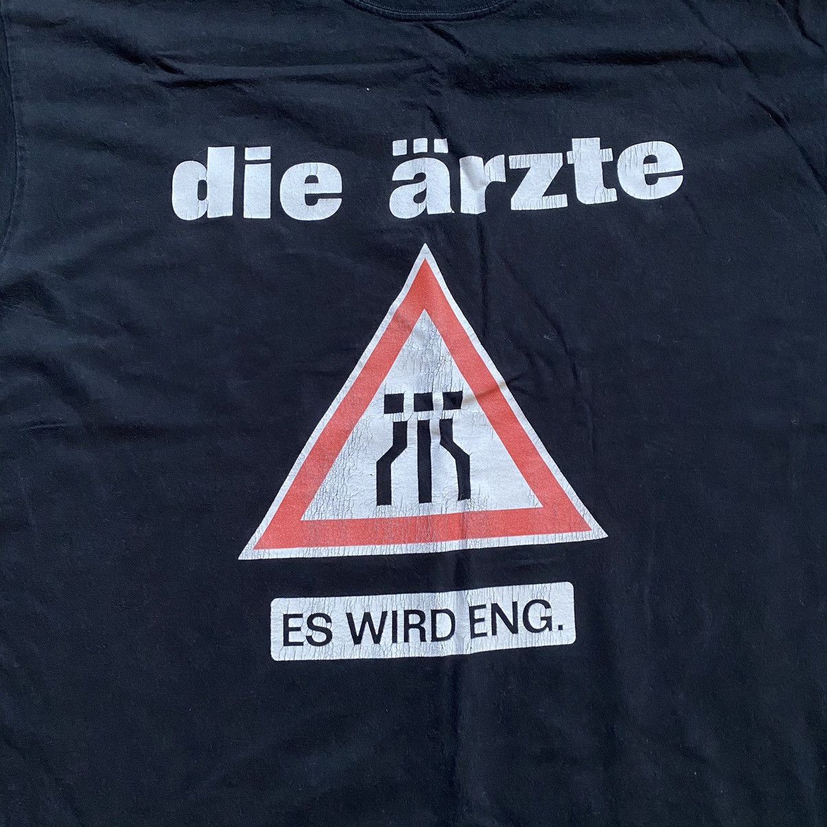 Band Tees VINTAGE DIR ARZTE ES WIRD ENG. TOUR TEE Size US M / EU 48-50 / 2 - 3 Thumbnail