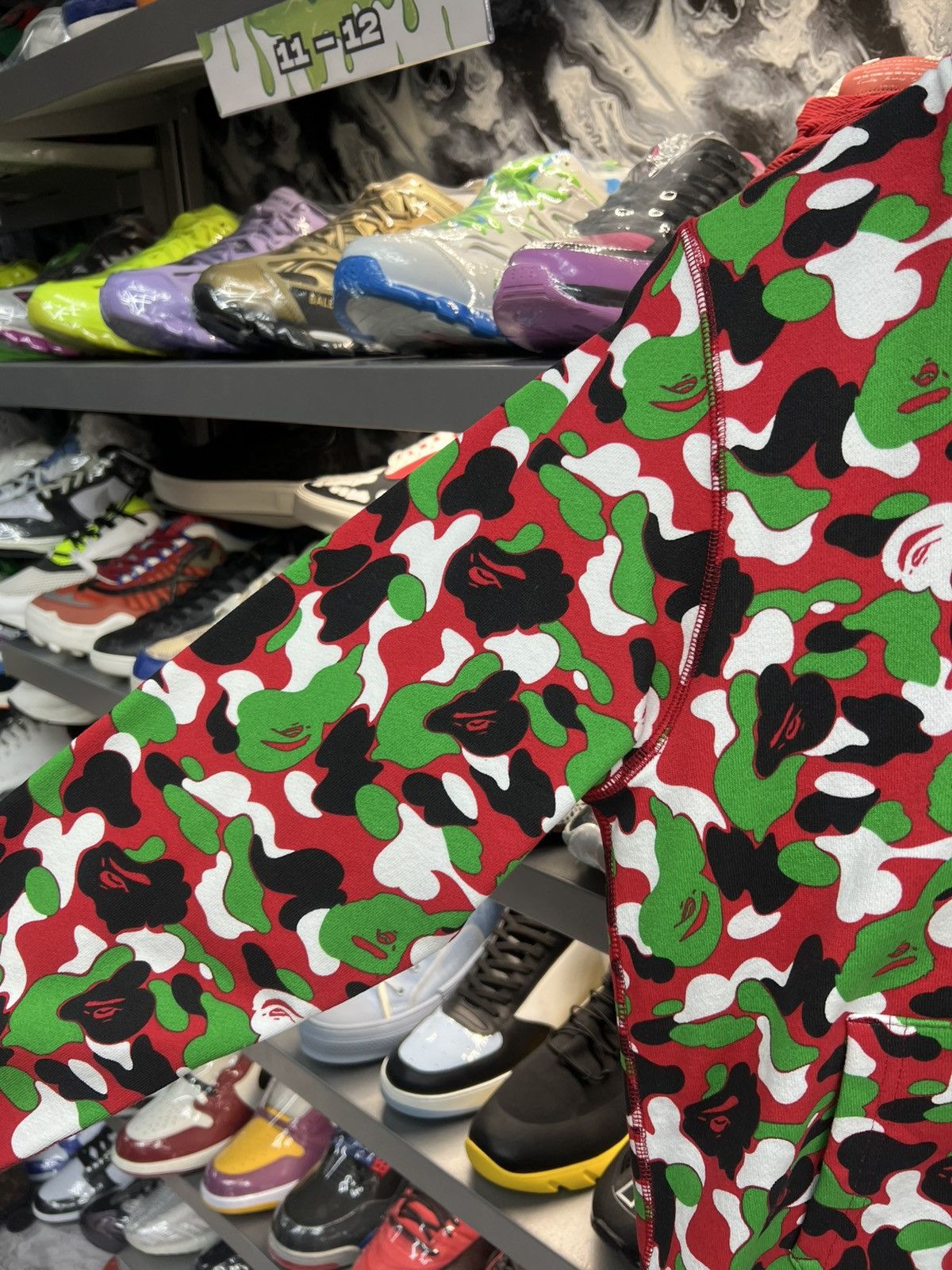 Bape Bape Dubai Bape Shark FullZip Hoodie Size US S / EU 44-46 / 1 - 3 Thumbnail