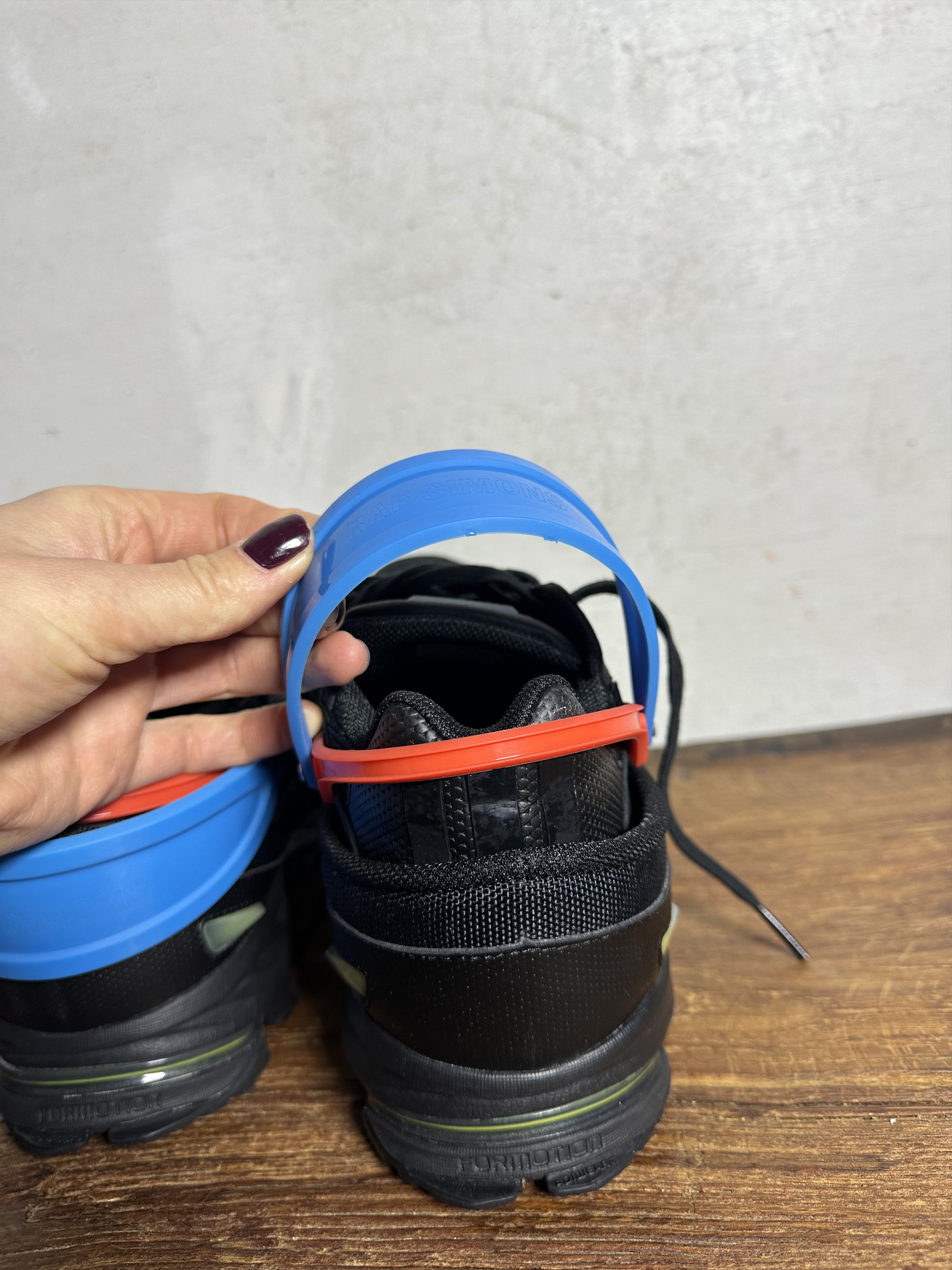 Adidas × Raf Simons EXTREMELY RARE Raf Simons Response Black Blue Trail 2 Size US 6.5 / EU 39-40 - 9 Thumbnail