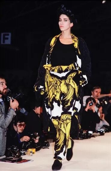 Yohji Yamamoto Yohji Yamamoto 1985AW Runway Horse Haori Reversible M Size M / US 6-8 / IT 42-44 - 1 Thumbnail