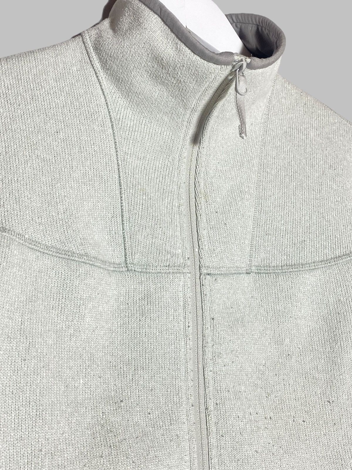Arc'teryx 🔥 ARC’TERYX TECH FLEECE GORPCORE WORN WITH PAINT SPOTS 🔥 Size M / US 6-8 / IT 42-44 - 4 Thumbnail