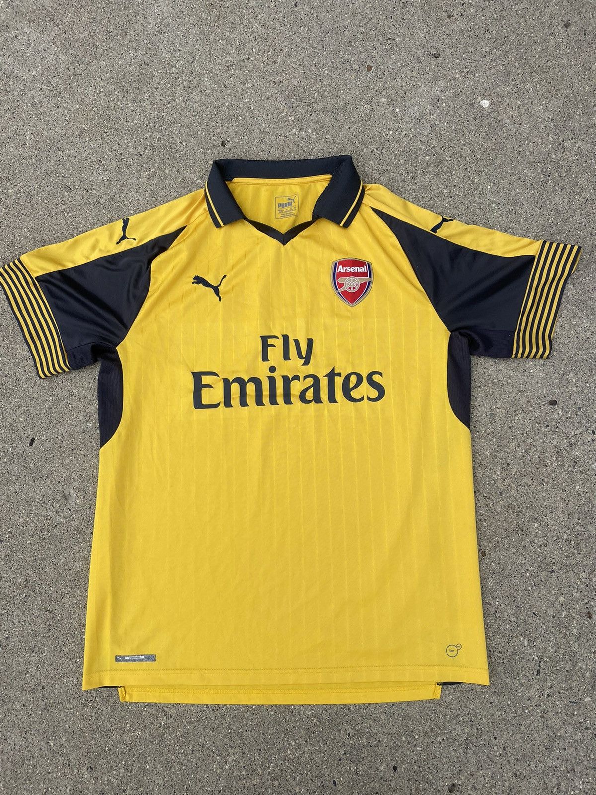 Puma Arsenal FC Jersey | Grailed