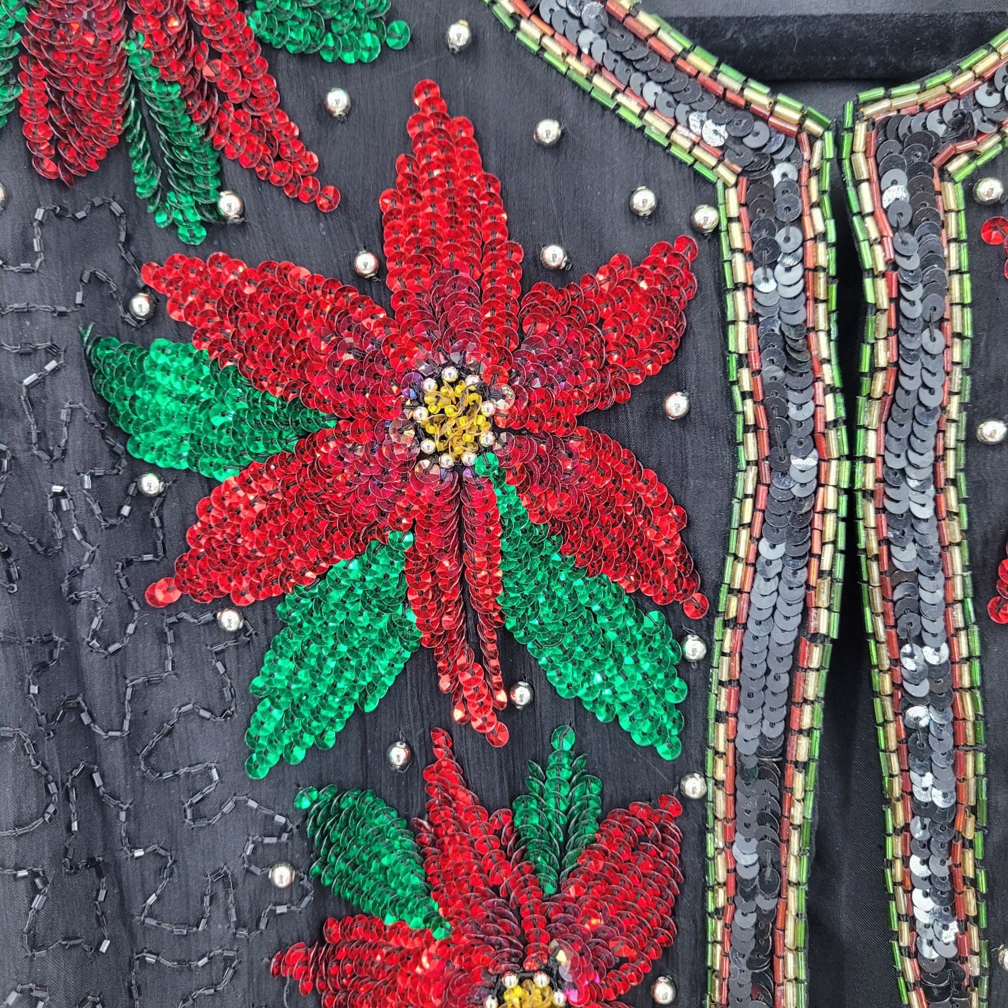 Vintage Vtg 80s Black Silk Red Poinsettia Beaded Jacket Cardigan Sz Size S / US 4 / IT 40 - 5 Thumbnail