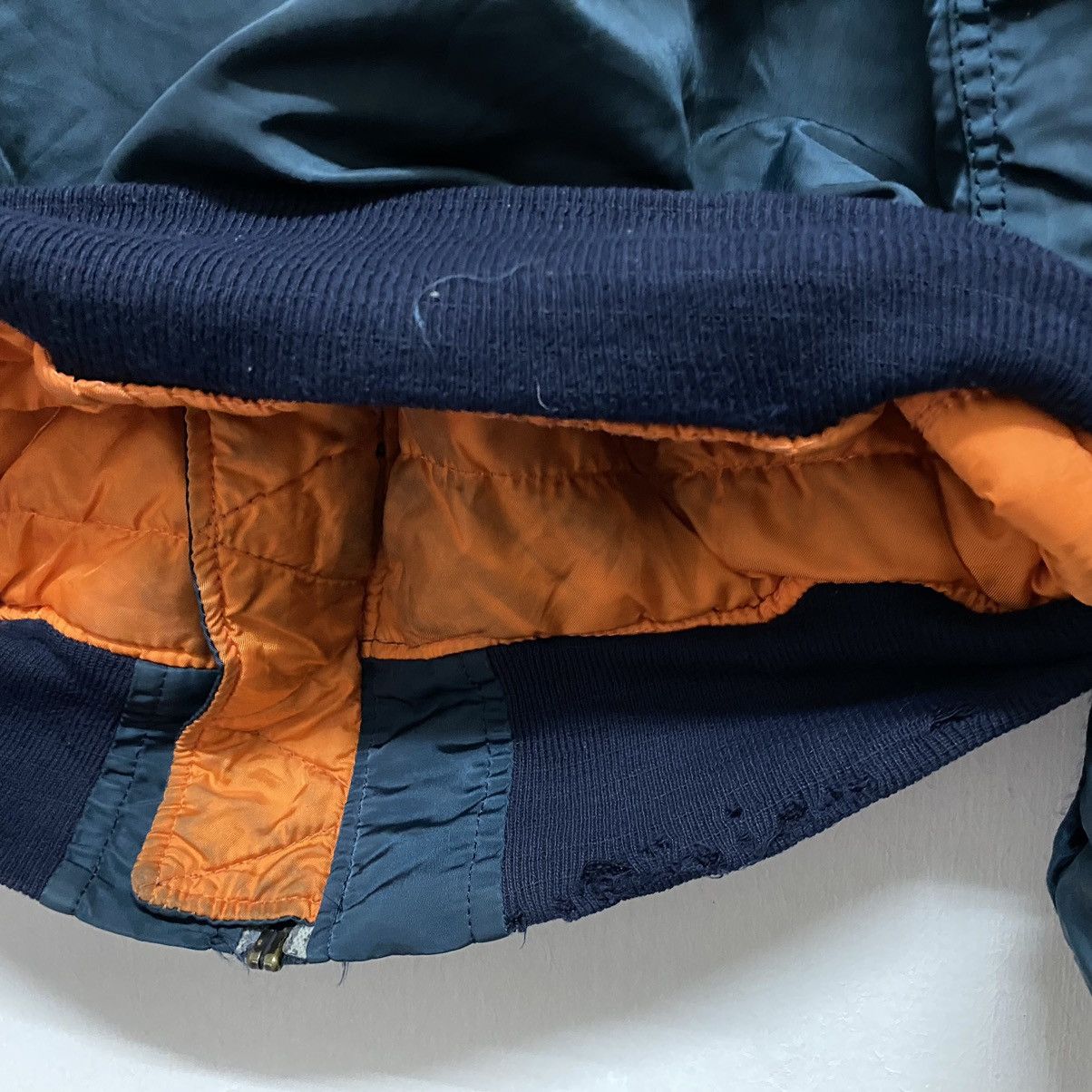 Alpha Industries Vintage Alpha Industries Bomber Jacket Reversible Made USA Size US L / EU 52-54 / 3 - 7 Thumbnail