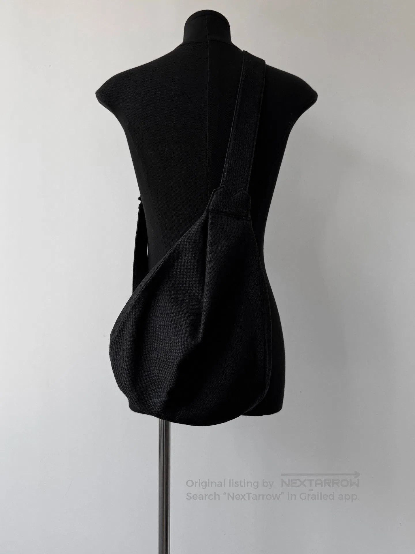 Yohji Yamamoto Yohji Yamamoto Discord Linen Drop Bag. Size ONE SIZE - 4 Thumbnail