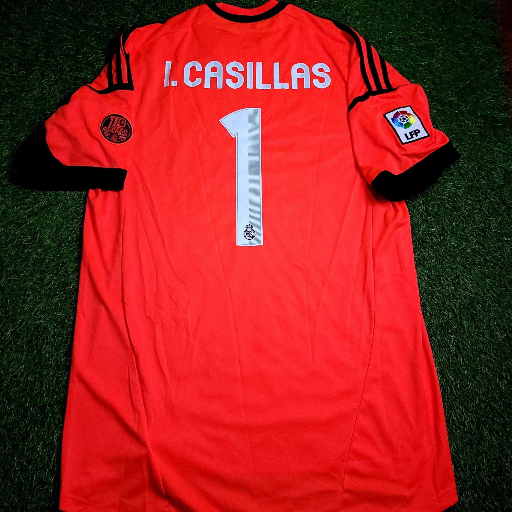 Adidas Casillas Real Madrid 2012 2013 Anniversary Soccer Jersey L Size US L / EU 52-54 / 3 - 1 Thumbnail