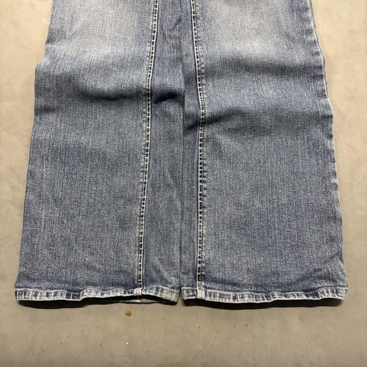 Silver Jeans Co. Crazy Vintage Y2K/2000s Flared Medium Wash Steetwear Silver Jeans Denim Jeans! Size US 28 / EU 44 - 3 Thumbnail