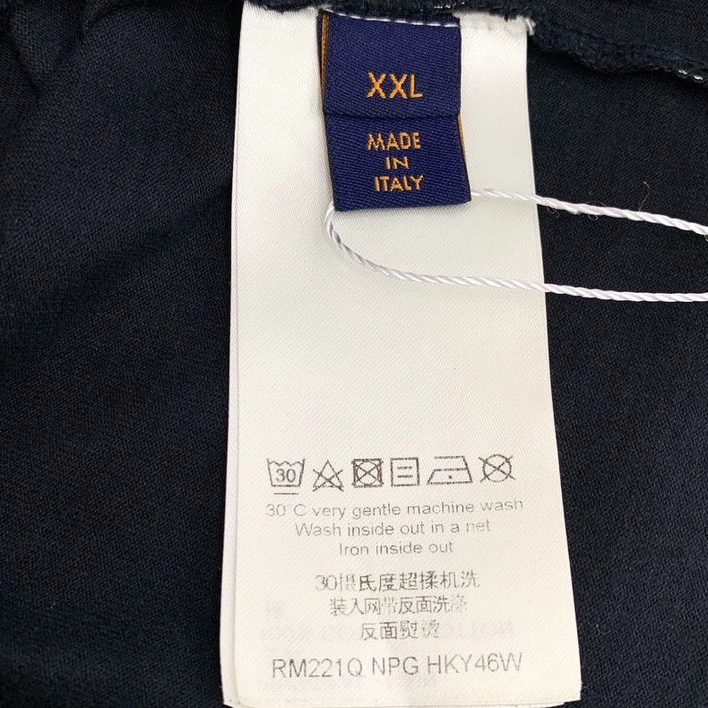Louis Vuitton Louis Vuitton 22 black logo gradient printed cotton crew n Size US XXL / EU 58 / 5 - 6 Thumbnail