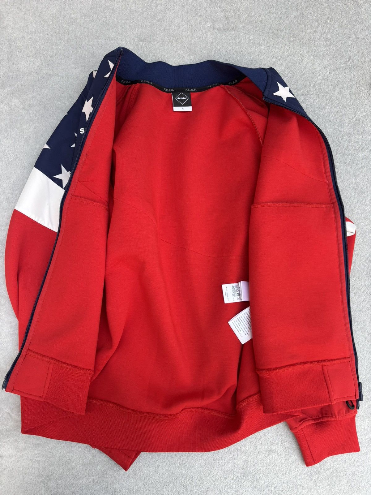 F.C.R.B S/S 2020 FCRB by Sophnet x Coca Cola Stars Zip up Jacket Size US XL / EU 56 / 4 - 10 Thumbnail