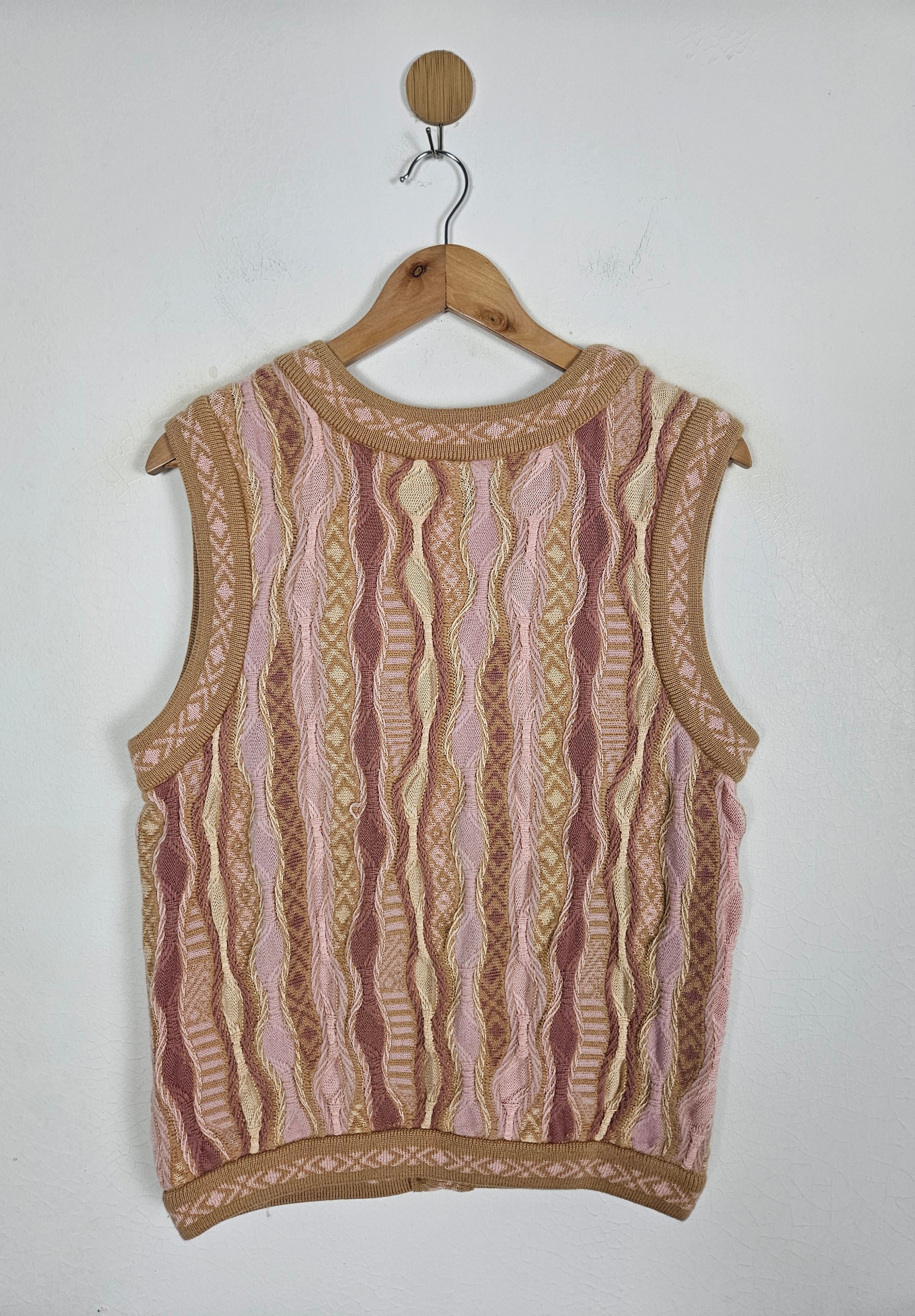 Coogi Vintage Coogi Rainbow Cable Australia Knit Sweater vest Size US M / EU 48-50 / 2 - 3 Thumbnail