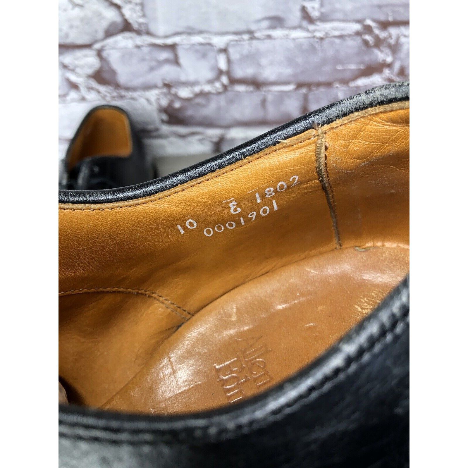 Allen Edmonds Allen Edmonds Dryden Black Leather Cap Toe Oxfords Brogue Sh Size US 10 / EU 43 - 20 Thumbnail