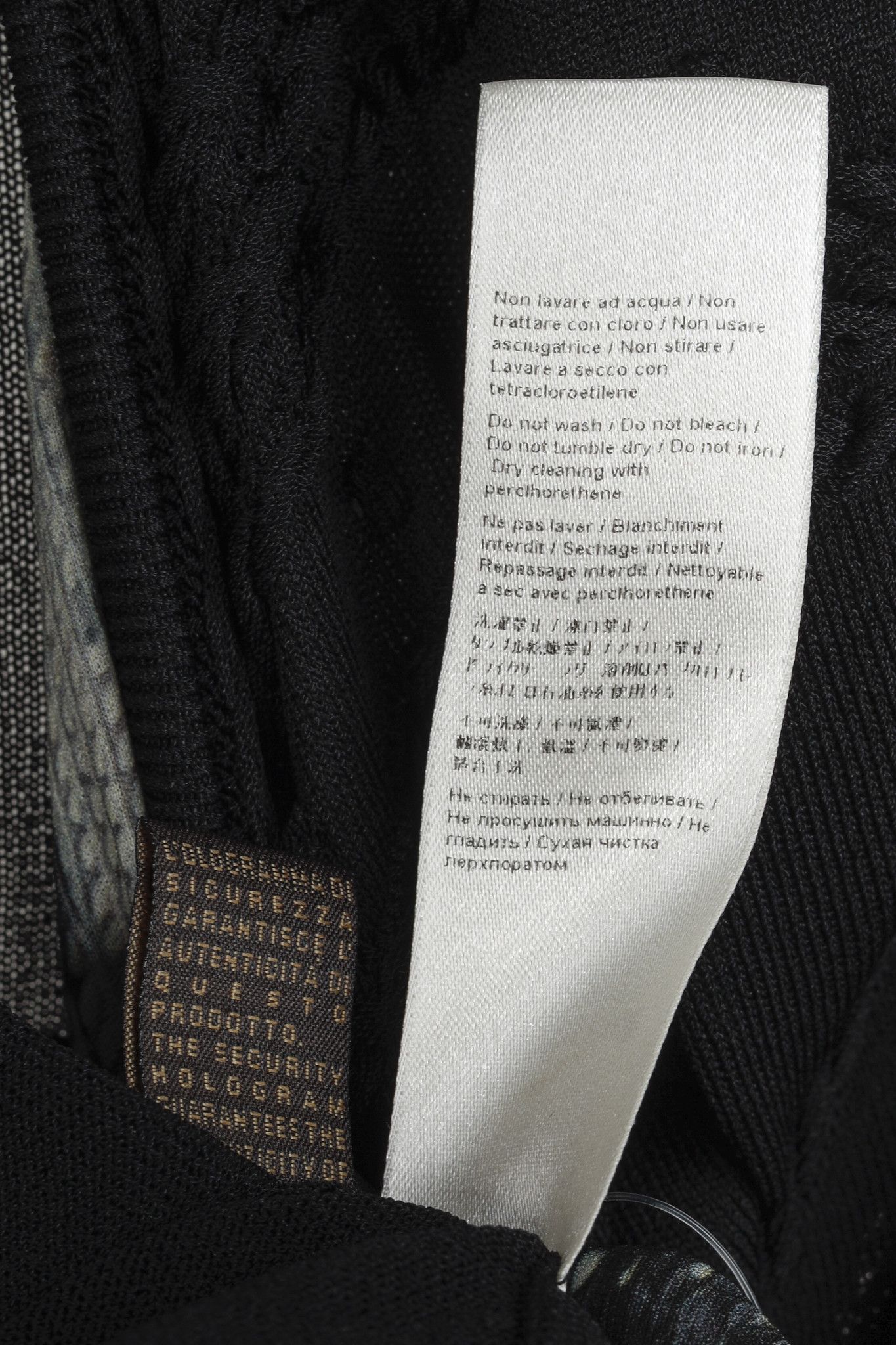 Roberto Cavalli Roberto Cavalli Black Fringe Shawl Cardigan Size M / US 6-8 / IT 42-44 - 12 Thumbnail