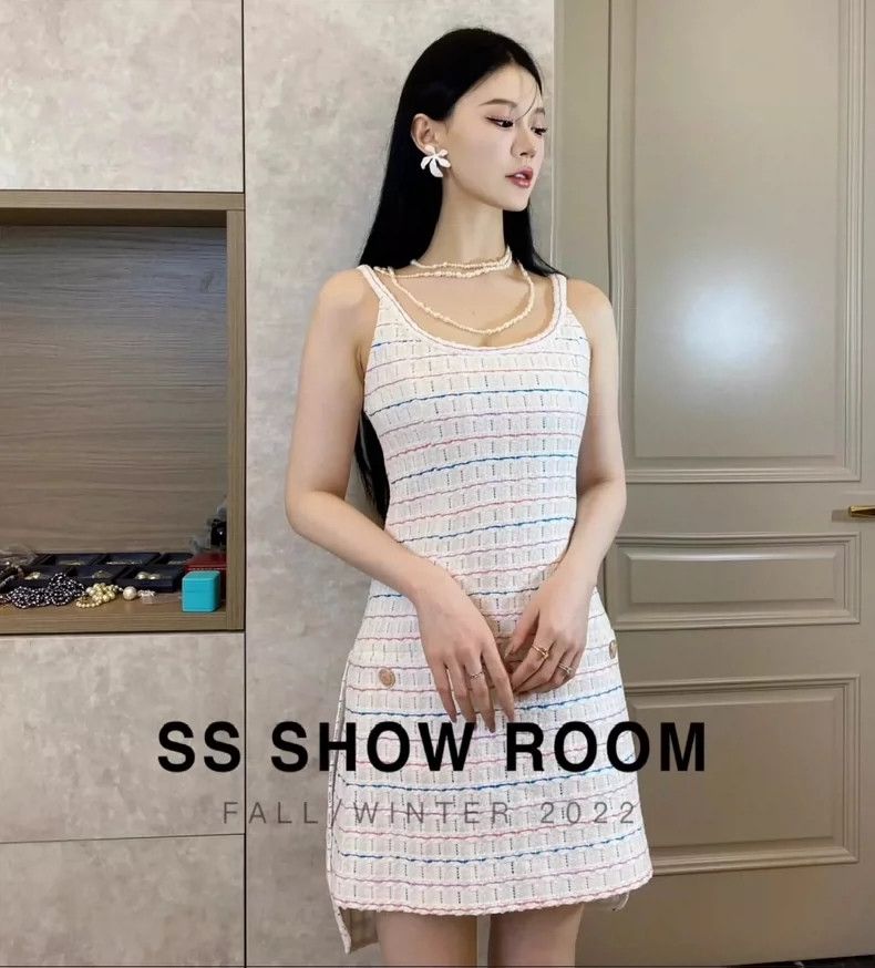 Chanel Chanel 22 Spring and Summer Plaid Dress 2504-Nextarrow Size XXS / US 00 / IT 34 - 9 Thumbnail