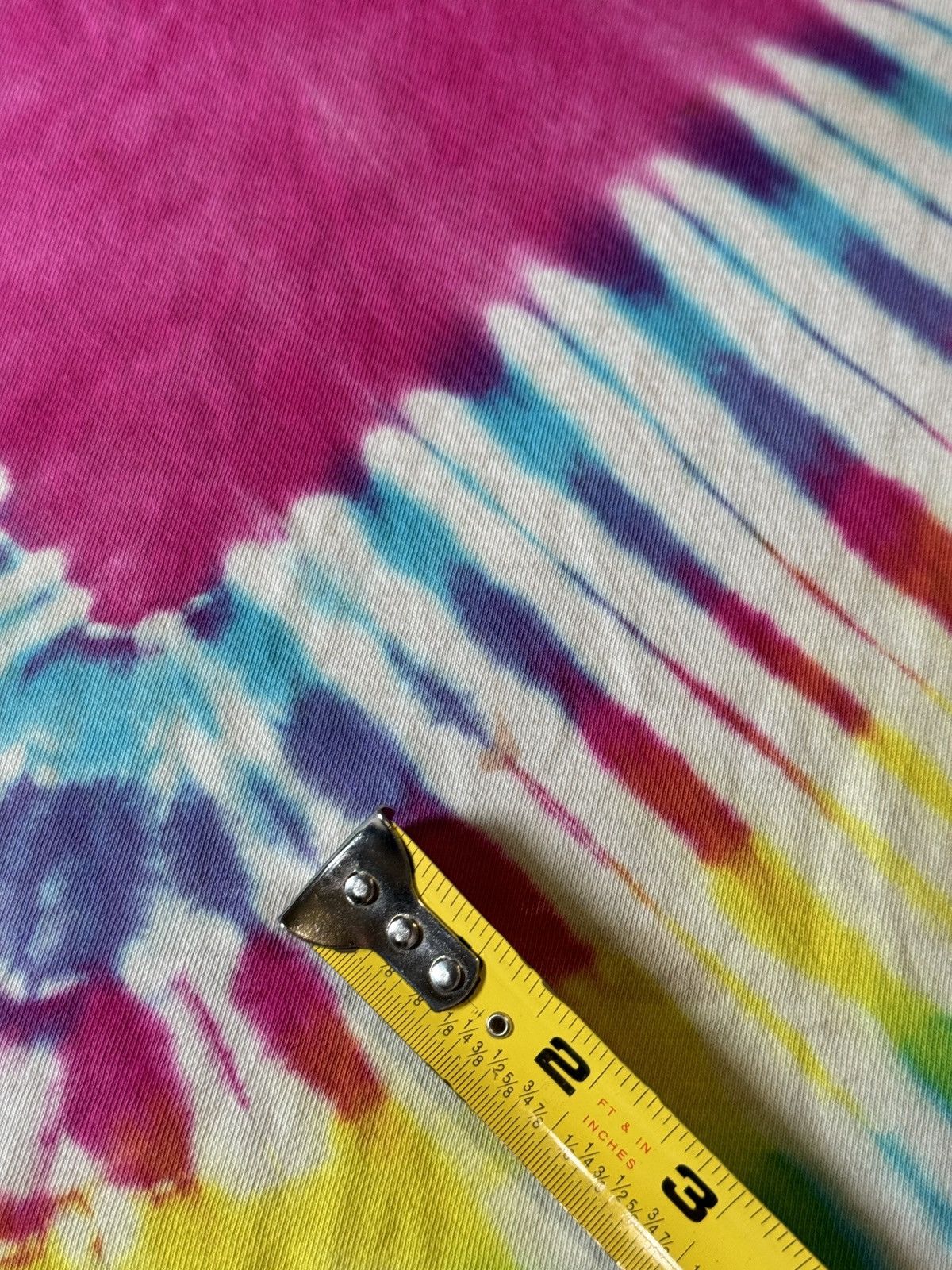 Vintage Vintage 90s Heart Tie Dye Hippie Single Stitch XL T Shirt Size US XL / EU 56 / 4 - 6 Thumbnail