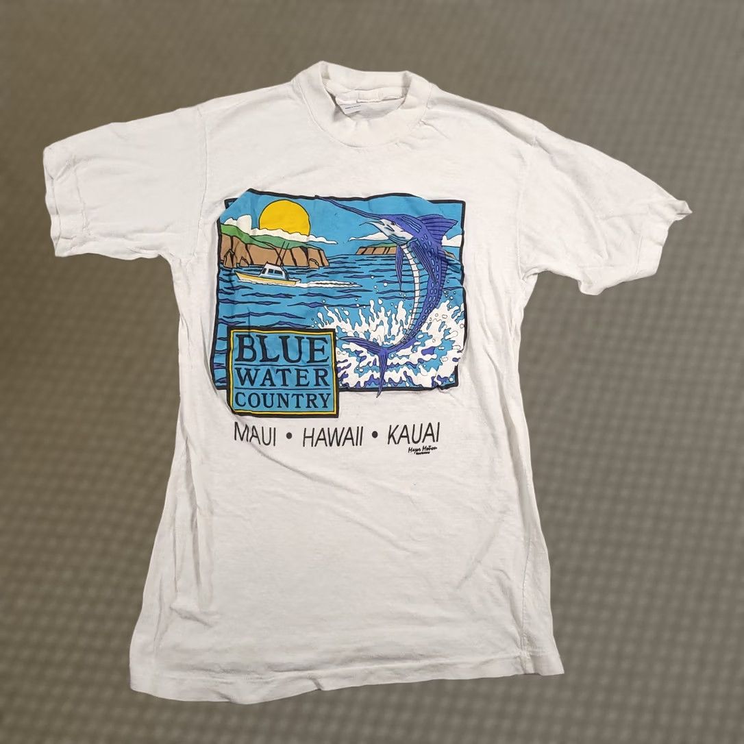 Vintage VINTAGE Blue Water Country Shirt Mens Small White Hawaii Marlin Maui Kauai 90s Tee Size US S / EU 44-46 / 1 - 1 Thumbnail