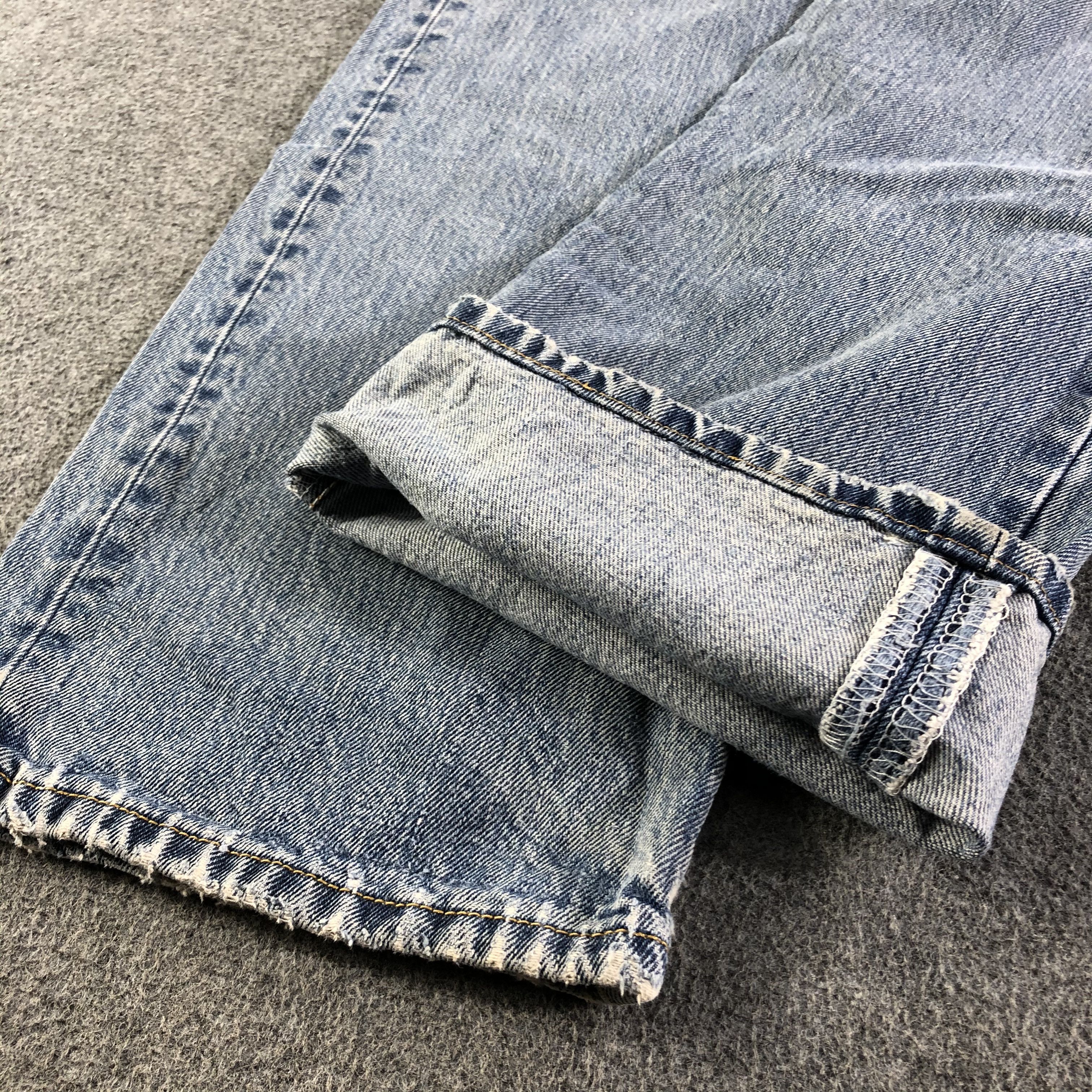Levi's Vintage Blue Wash Levis 501 Jeans-J3070 Size US 35 - 7 Thumbnail