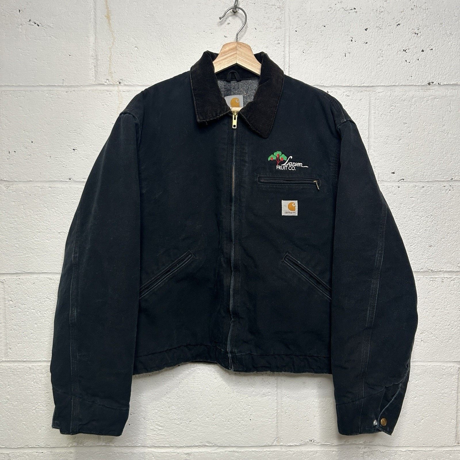Vintage Carhartt Blanket-Lined Detroit Jacket “Black” J001