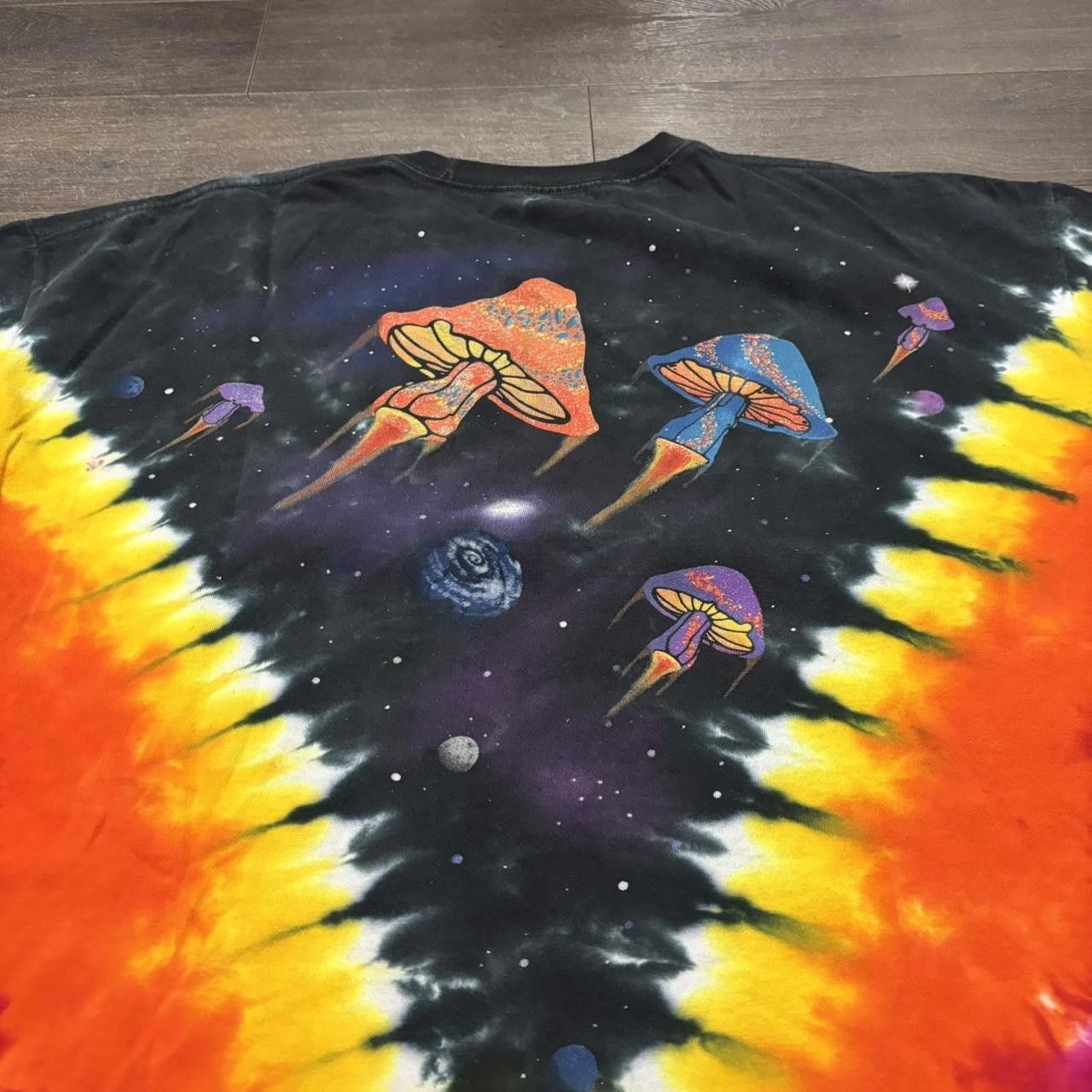 Liquid Blue liquid blue mushroom tie dye t shirt XXL Size US XXL / EU 58 / 5 - 5 Thumbnail