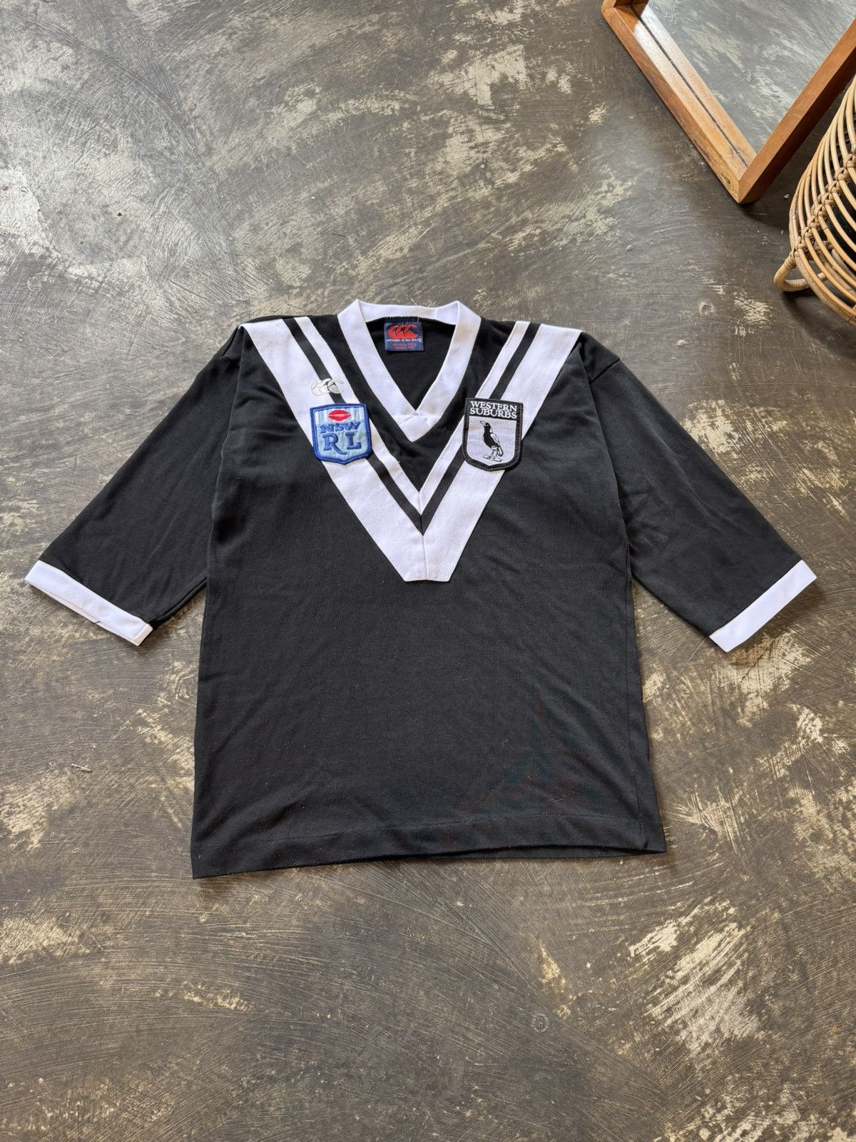 Canterbury of New Zealand 1992 WESTERN SUBURBS MAGPIES RUGBY BY CANTERBURY SHIRT Size US M / EU 48-50 / 2 - 1 Thumbnail