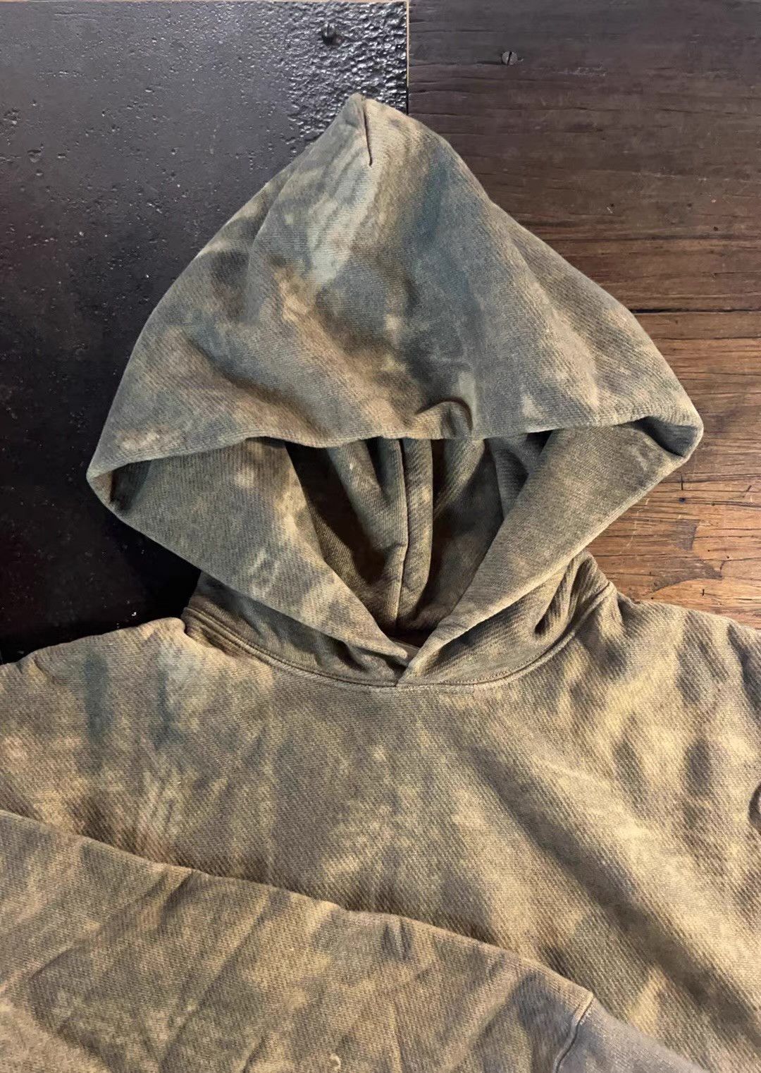 Yeezy YEEZY Season 3 Camo Hoodie, 100% Cotton Ｑ25 Size US S / EU 44-46 / 1 - 2 Thumbnail