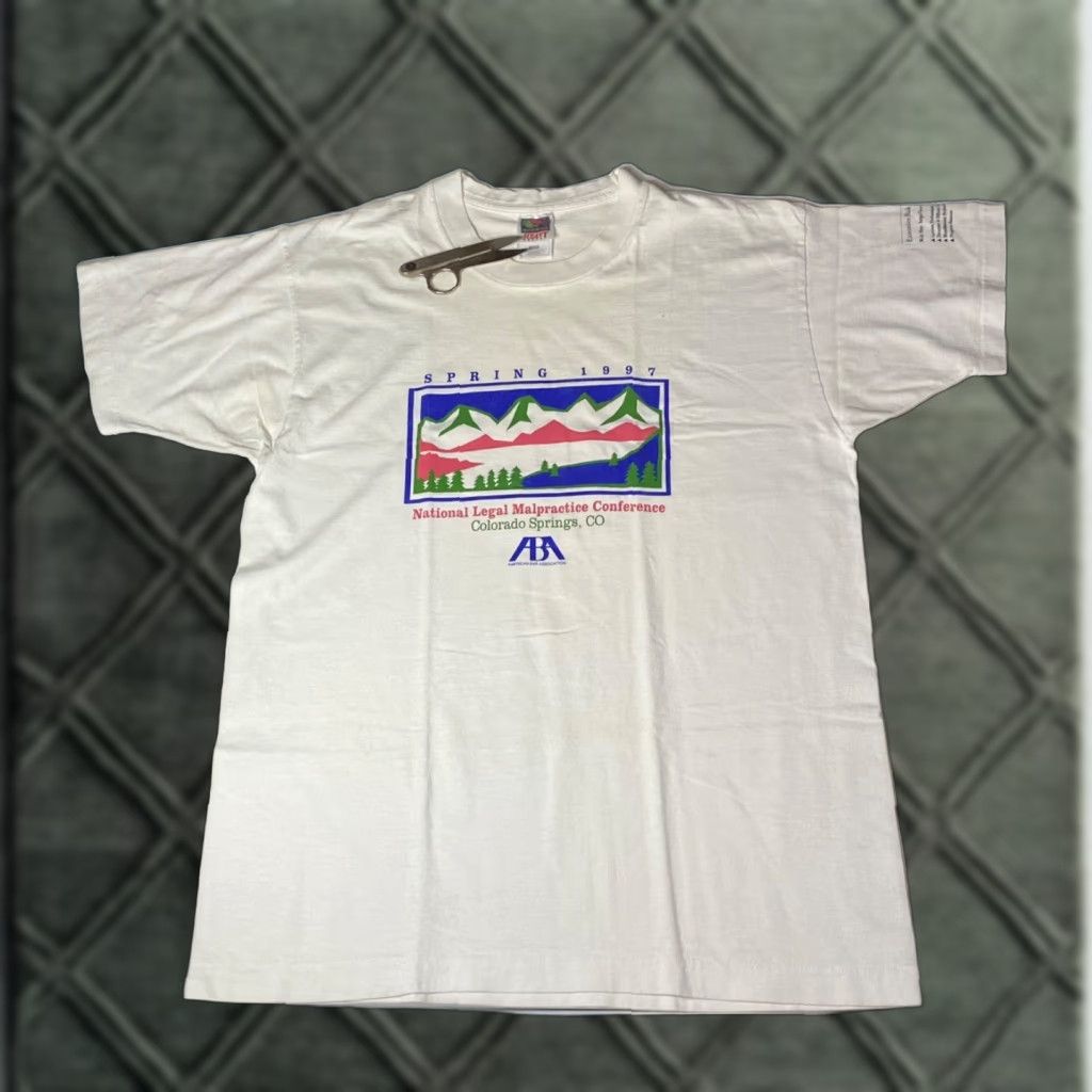 Fruit Of The Loom VINTAGE National Legal Malpractice Conference T Shirt Large L White 1997 Single Stitch Mens Size US L / EU 52-54 / 3 - 1 Thumbnail