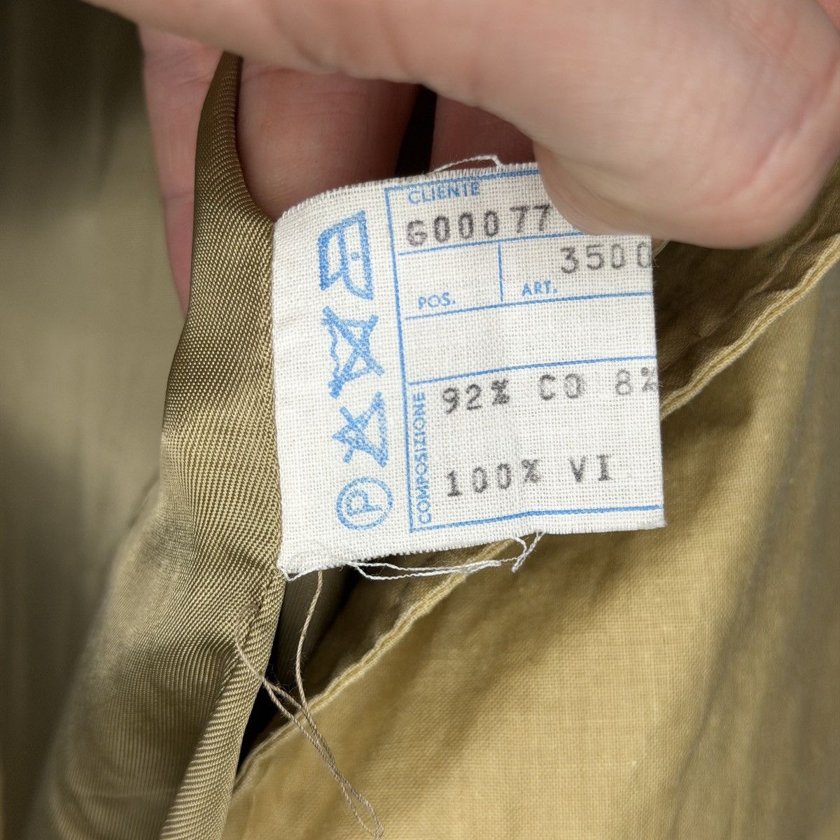 Vintage Vintage Trench Coat Beige Made in Italy Avant Garde 80s 90s Size US M / EU 48-50 / 2 - 13 Thumbnail