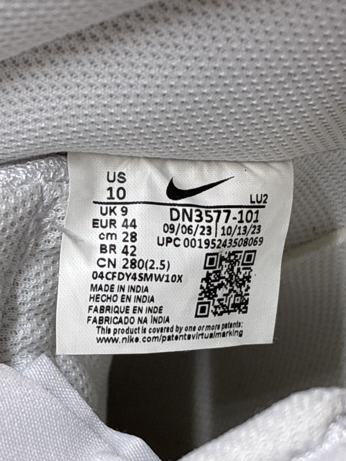 Nike NIKE COURT VISION MID Size US 10 / EU 43 - 8 Thumbnail