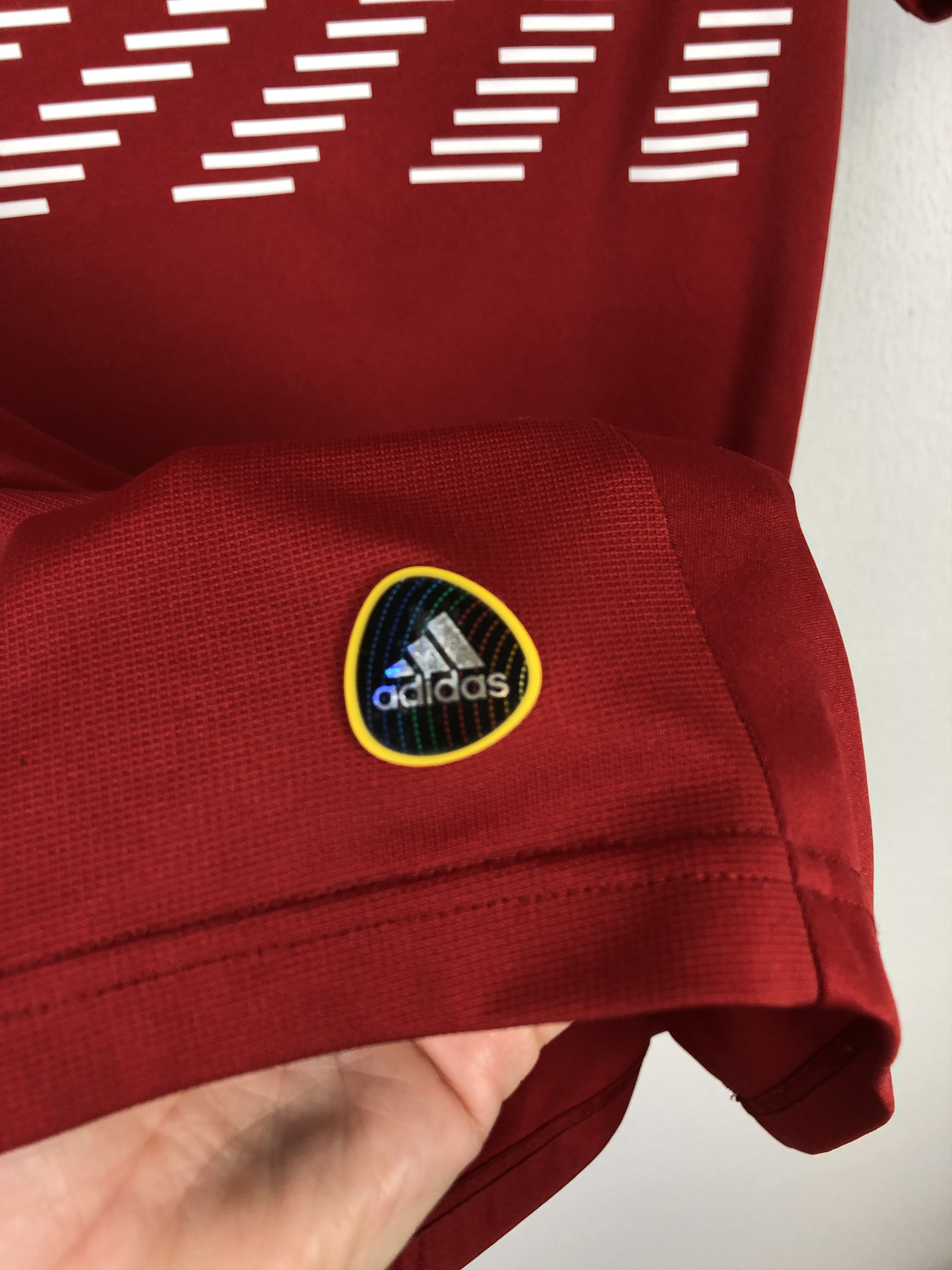 Adidas Denmark Home football shirt 2010 Soccer Adidas Jersey Size US S / EU 44-46 / 1 - 5 Thumbnail