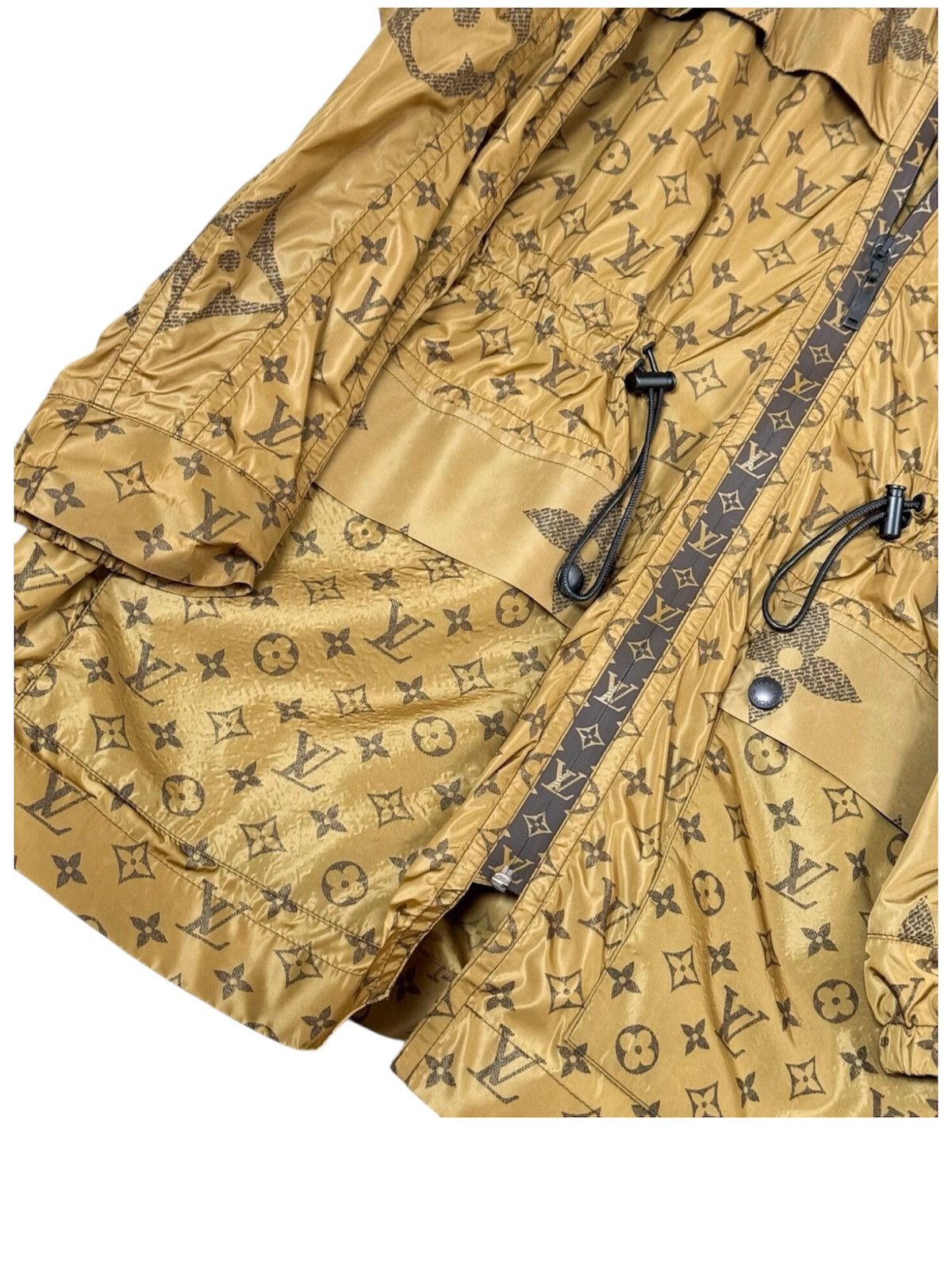 Louis Vuitton LOUIS VUITTON 34 Nylon Brown monogram Women Jacket Size XXS / US 00 / IT 34 - 3 Thumbnail